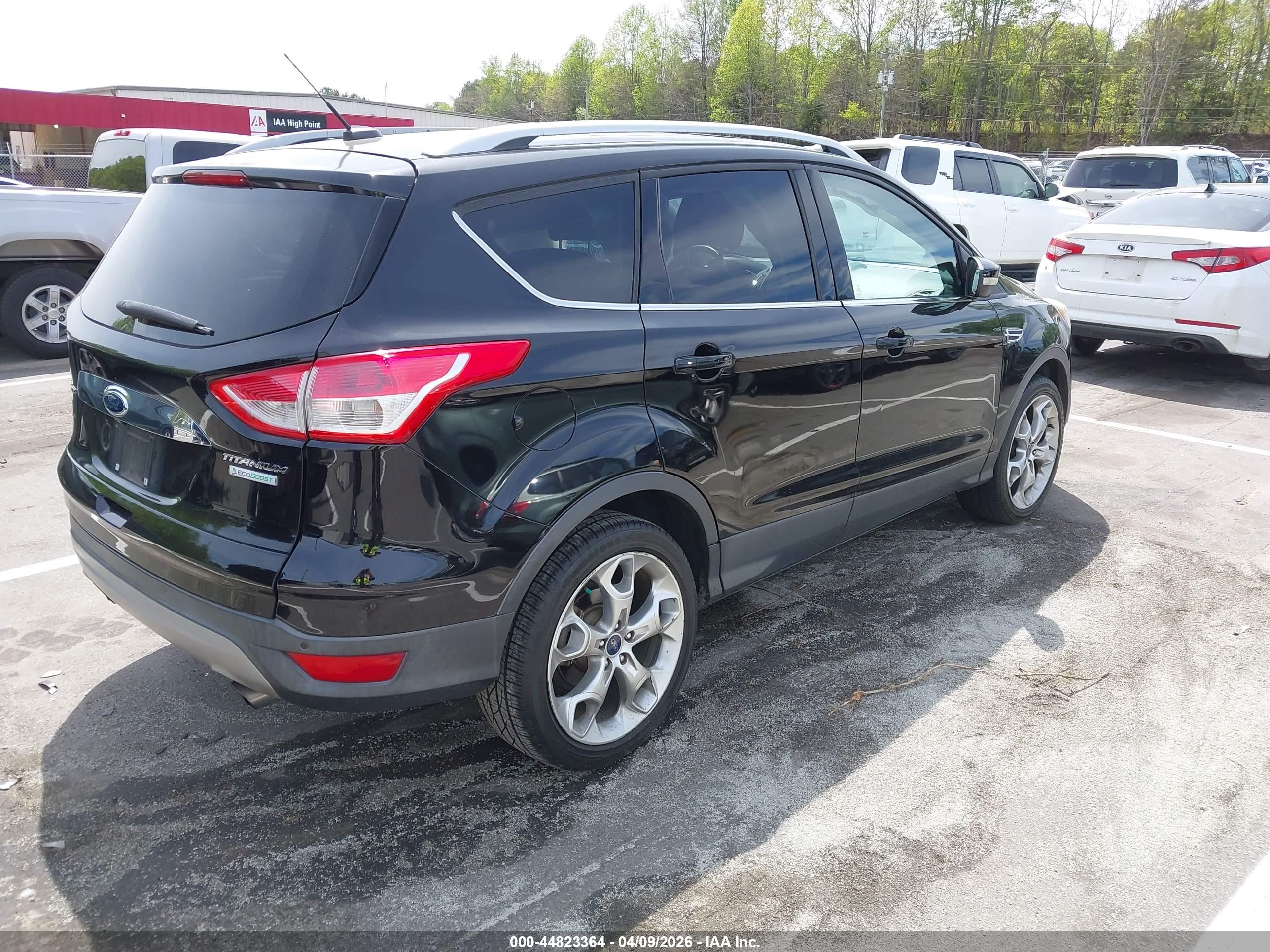 FORD ESCAPE image 4