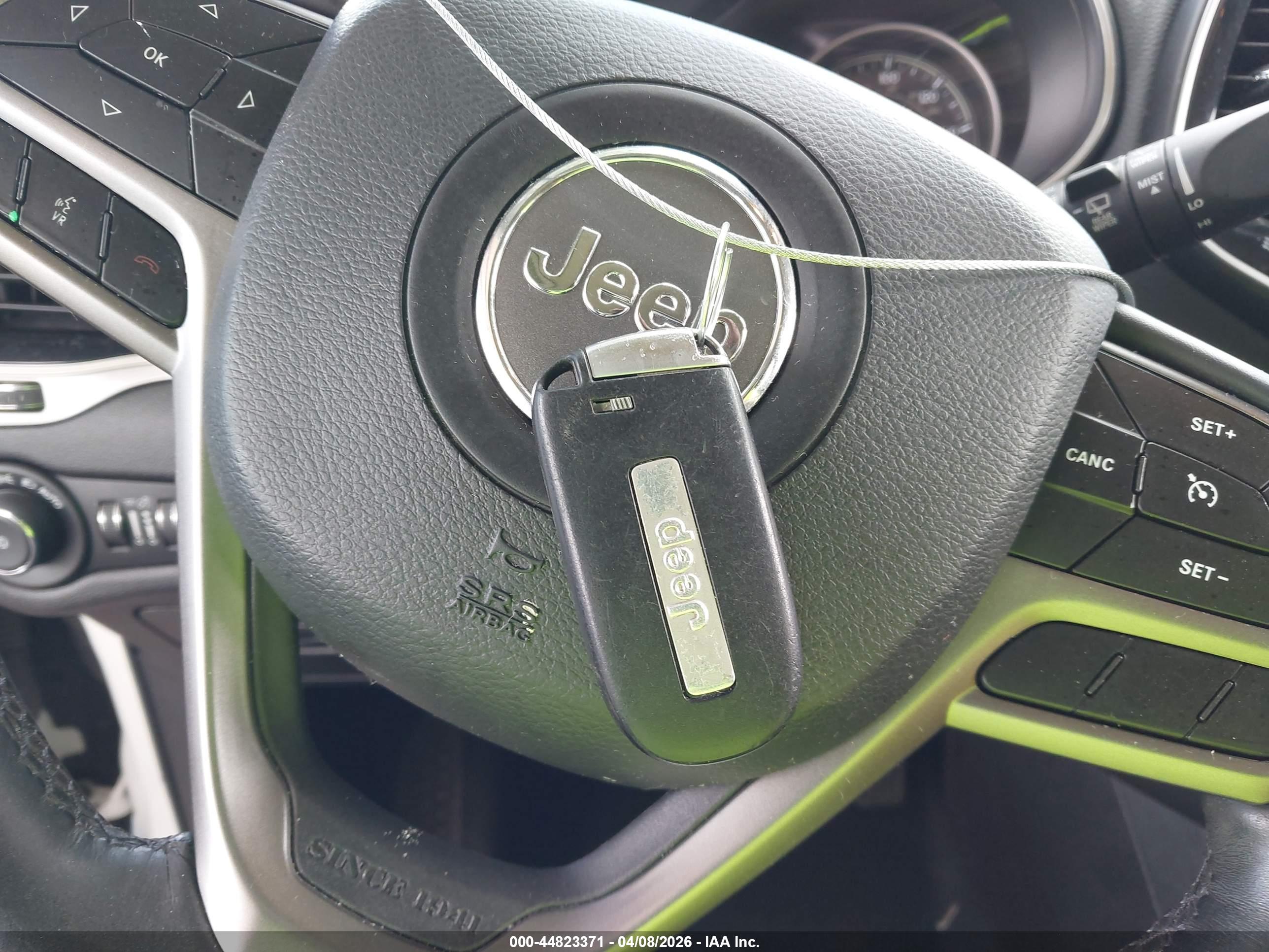 JEEP CHEROKEE image 11
