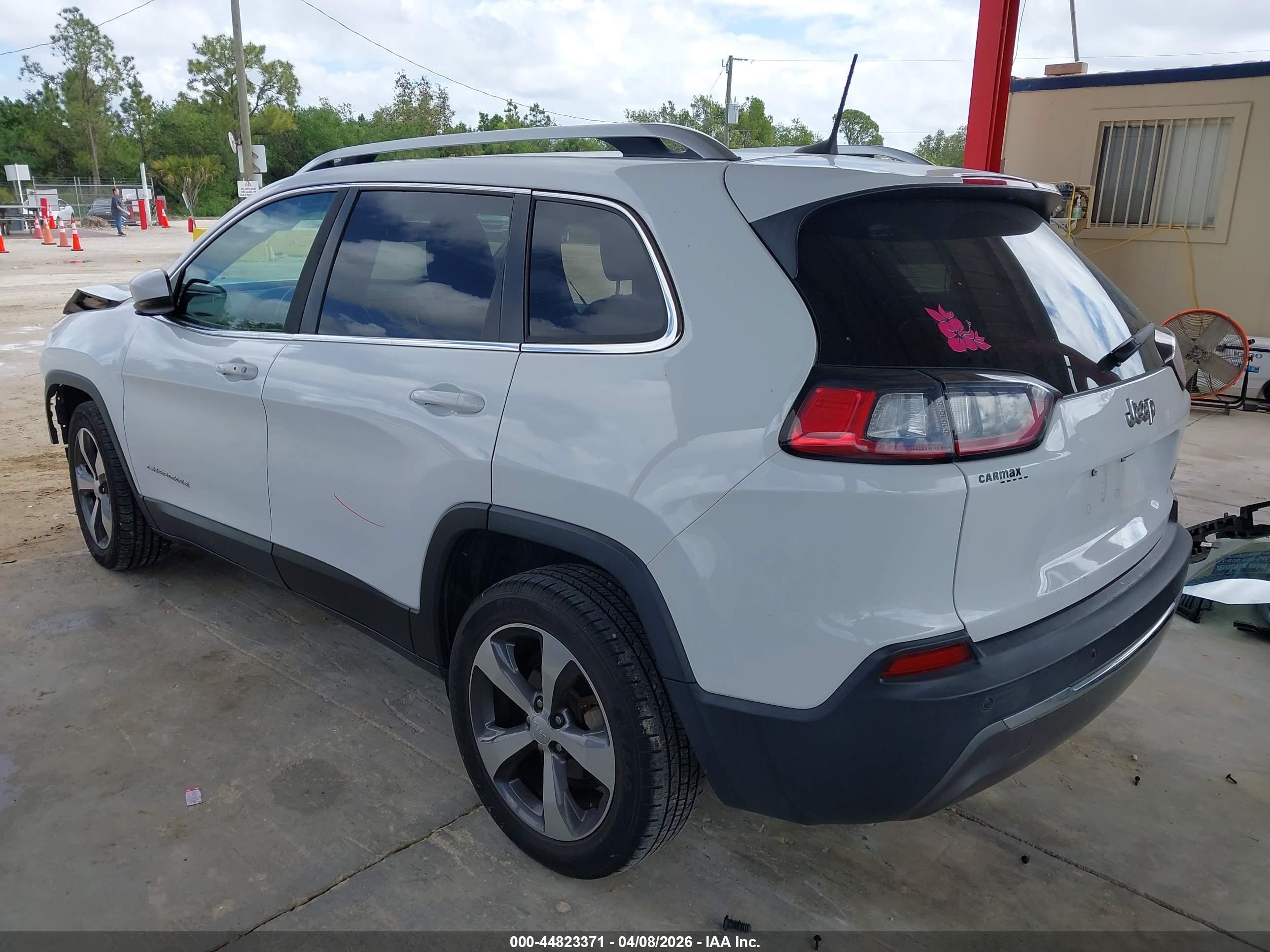 JEEP CHEROKEE image 3