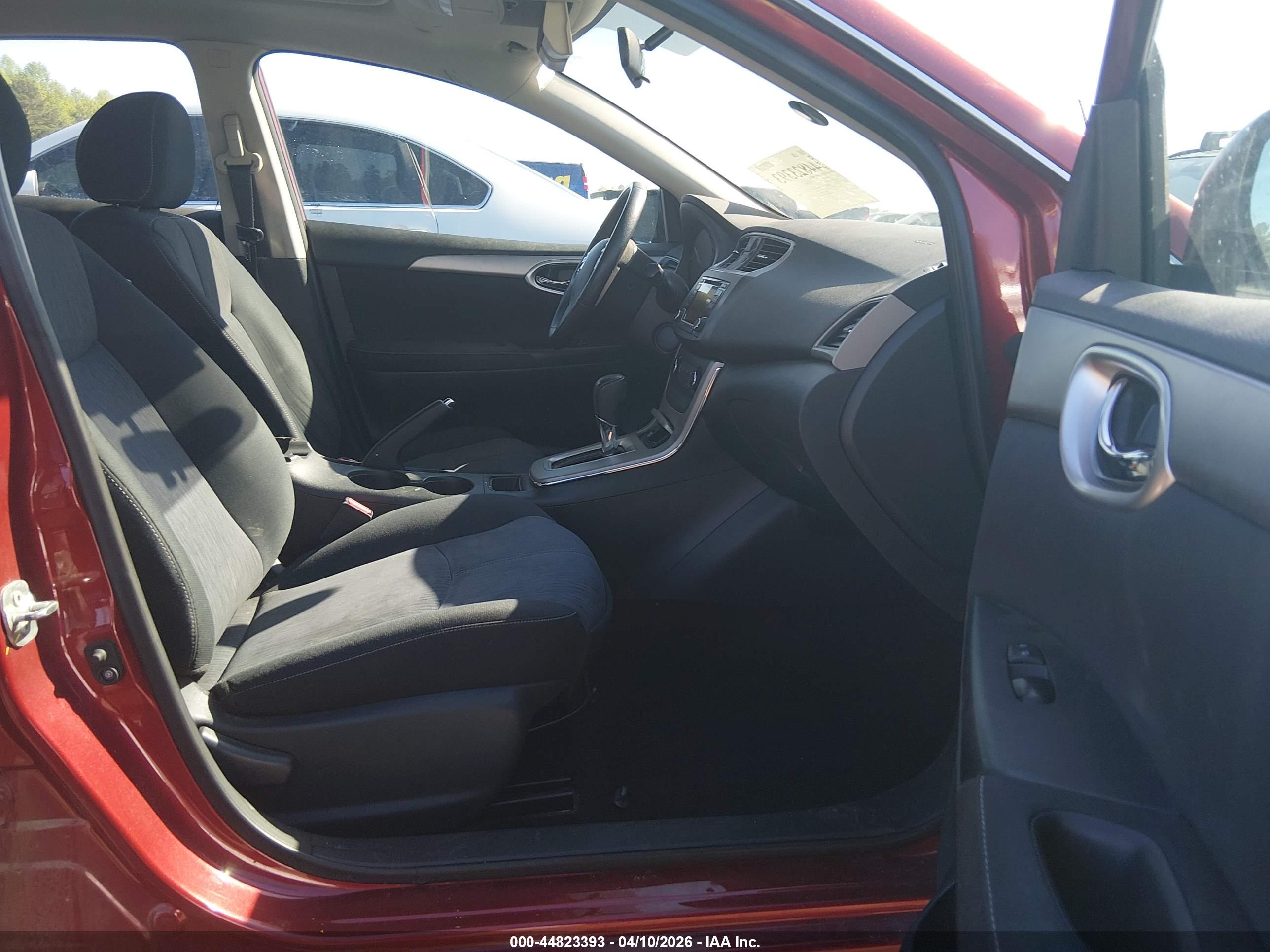 NISSAN SENTRA image 5