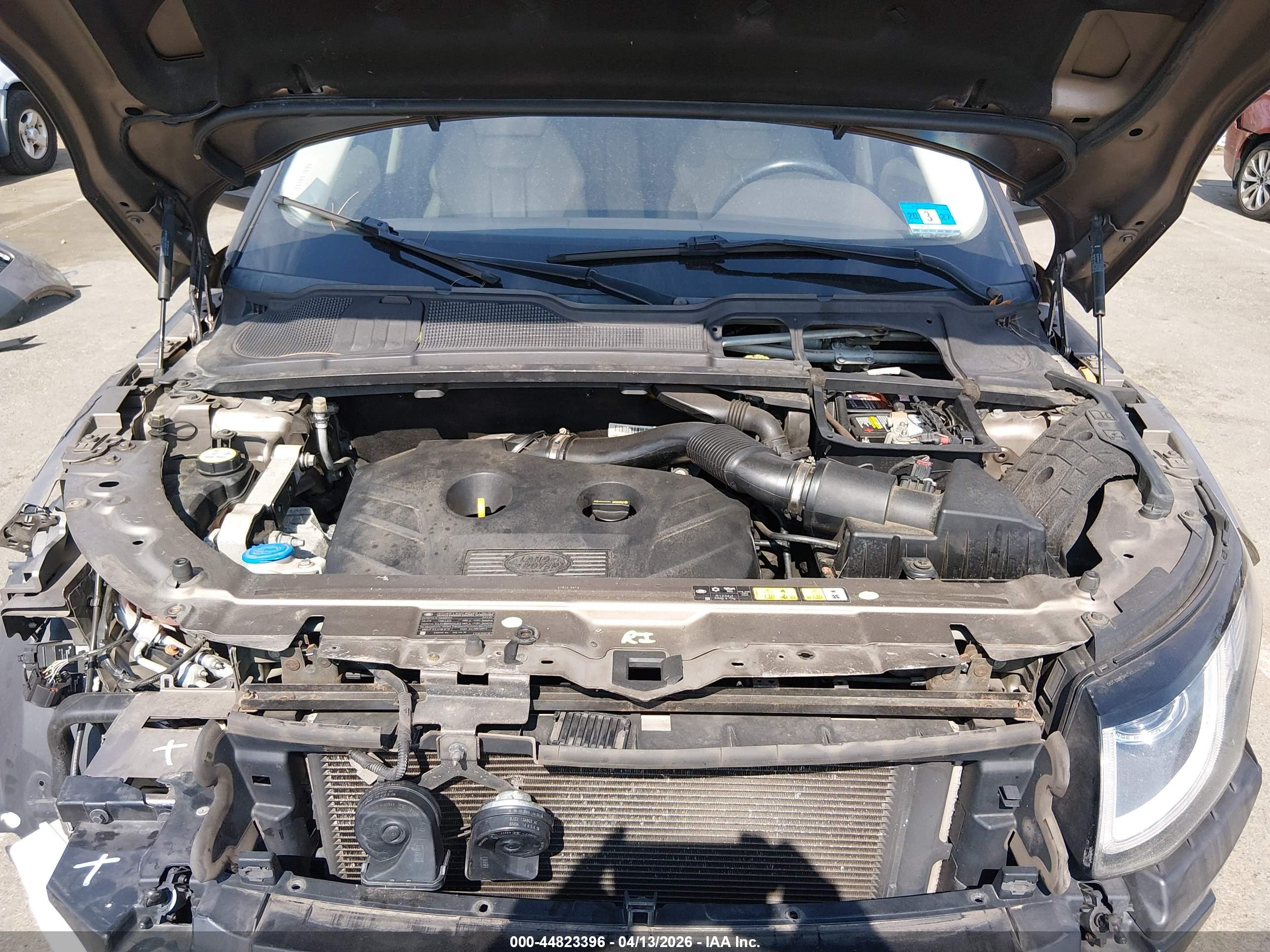 LAND ROVER image 10