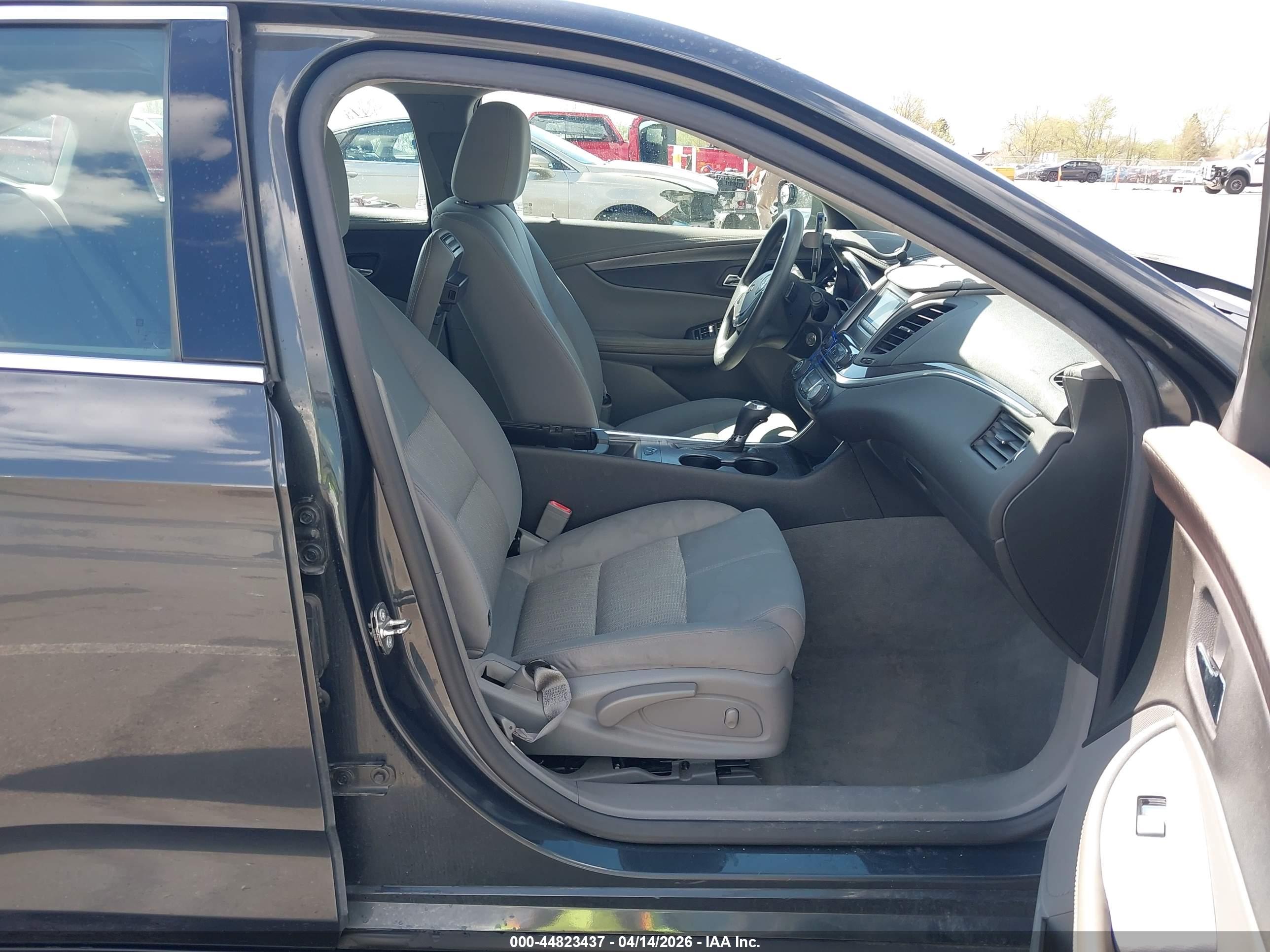 CHEVROLET IMPALA image 5