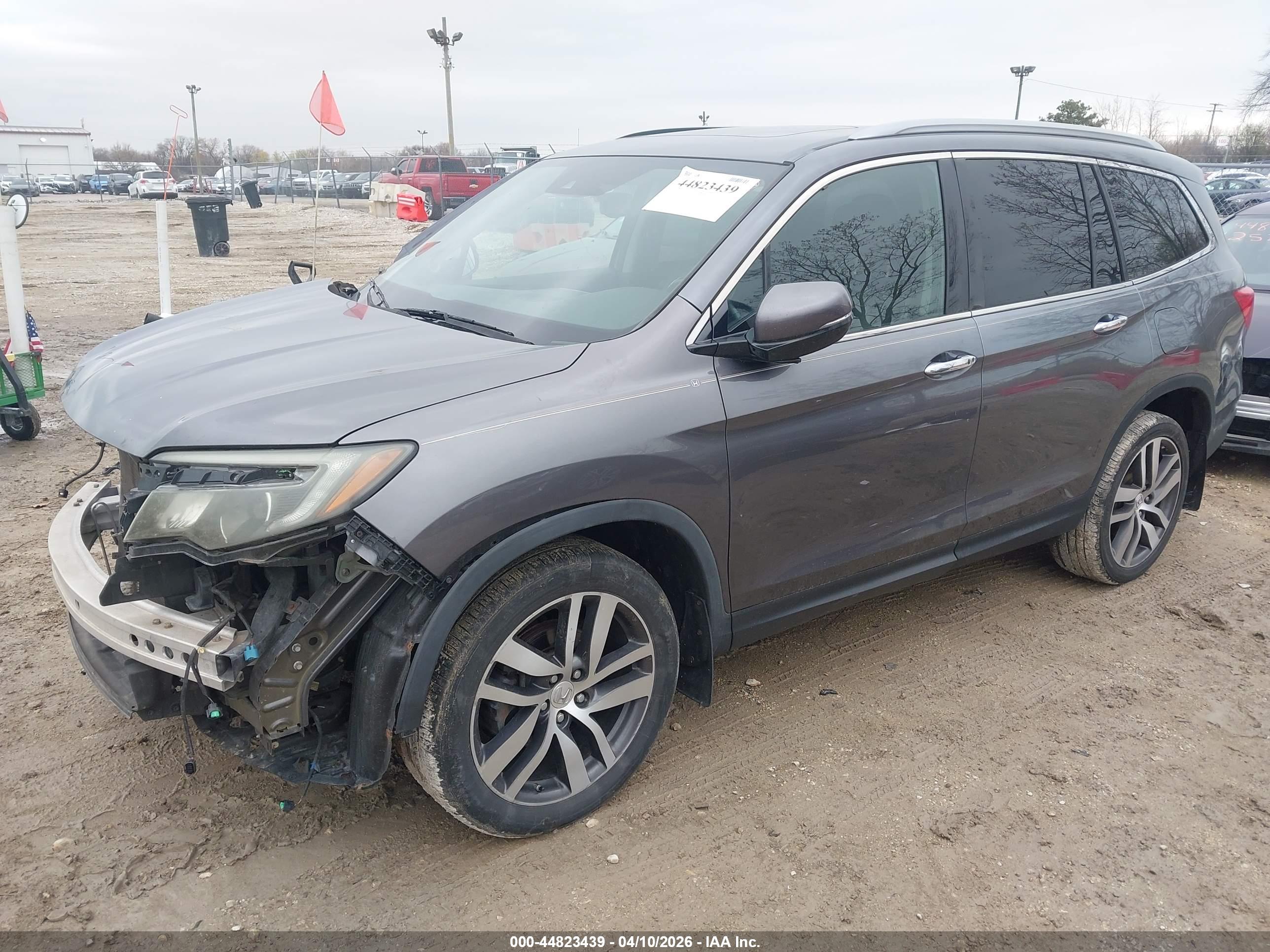 HONDA PILOT image 2