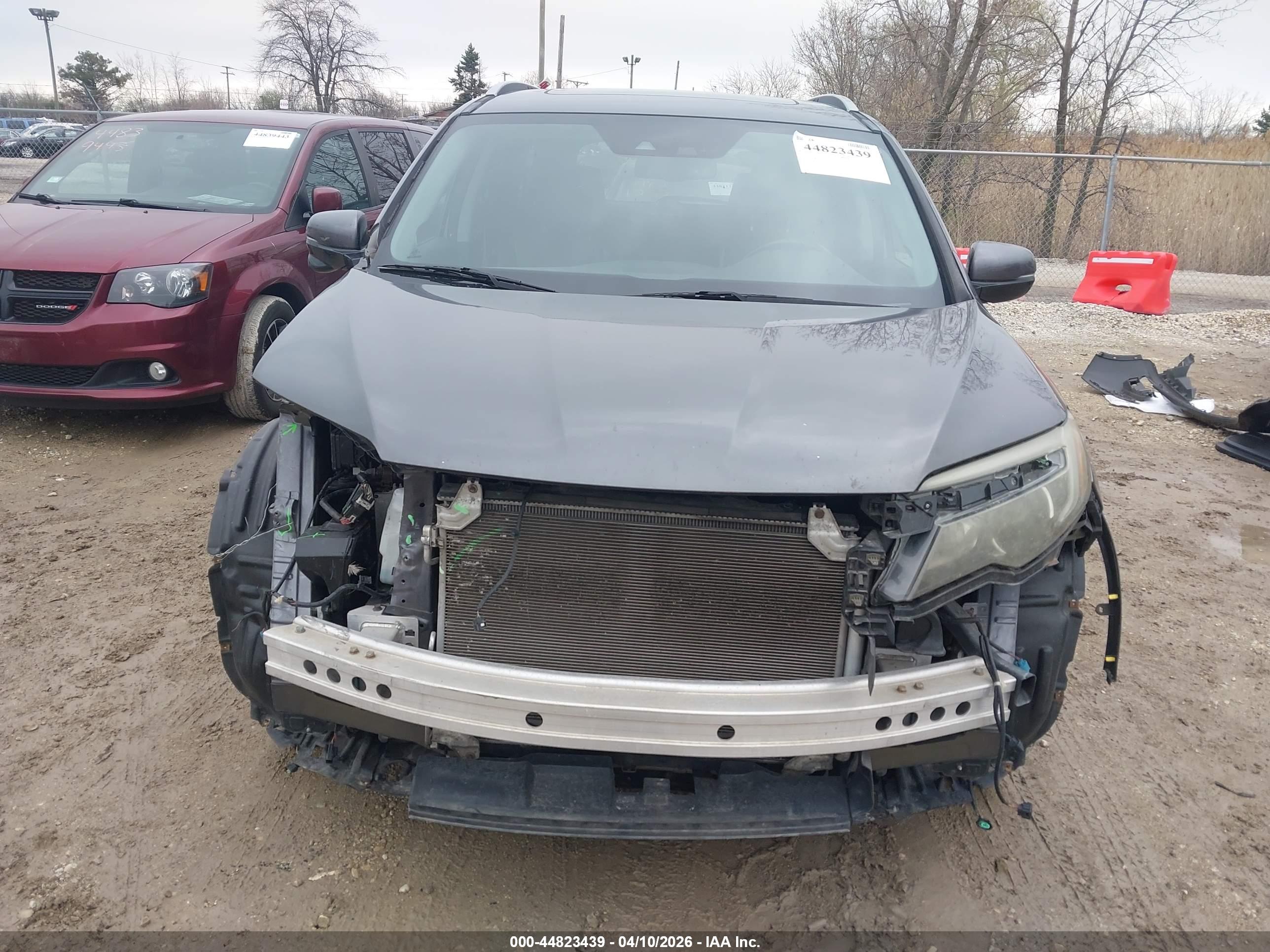 HONDA PILOT image 6