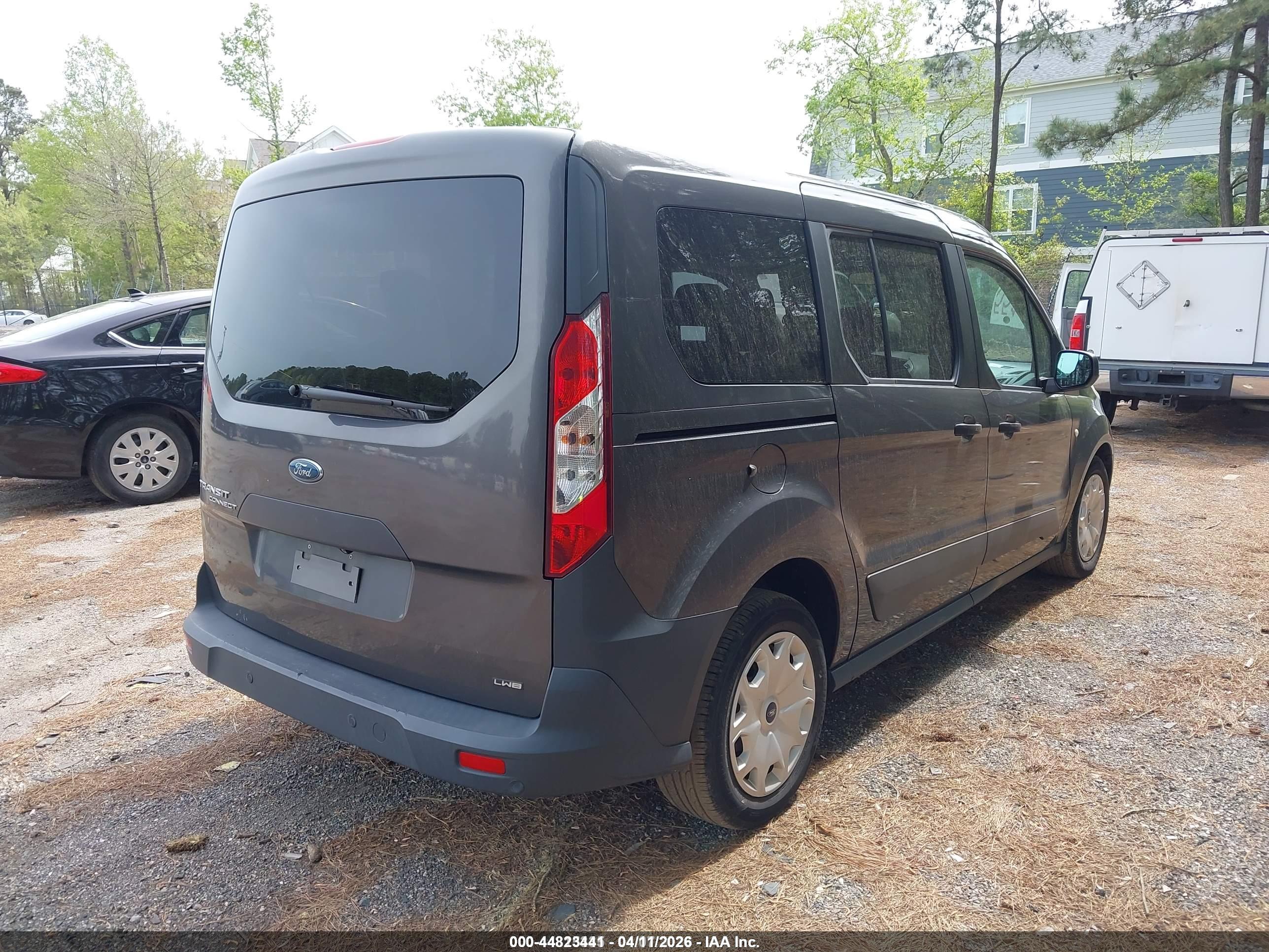 FORD TRANSIT image 4