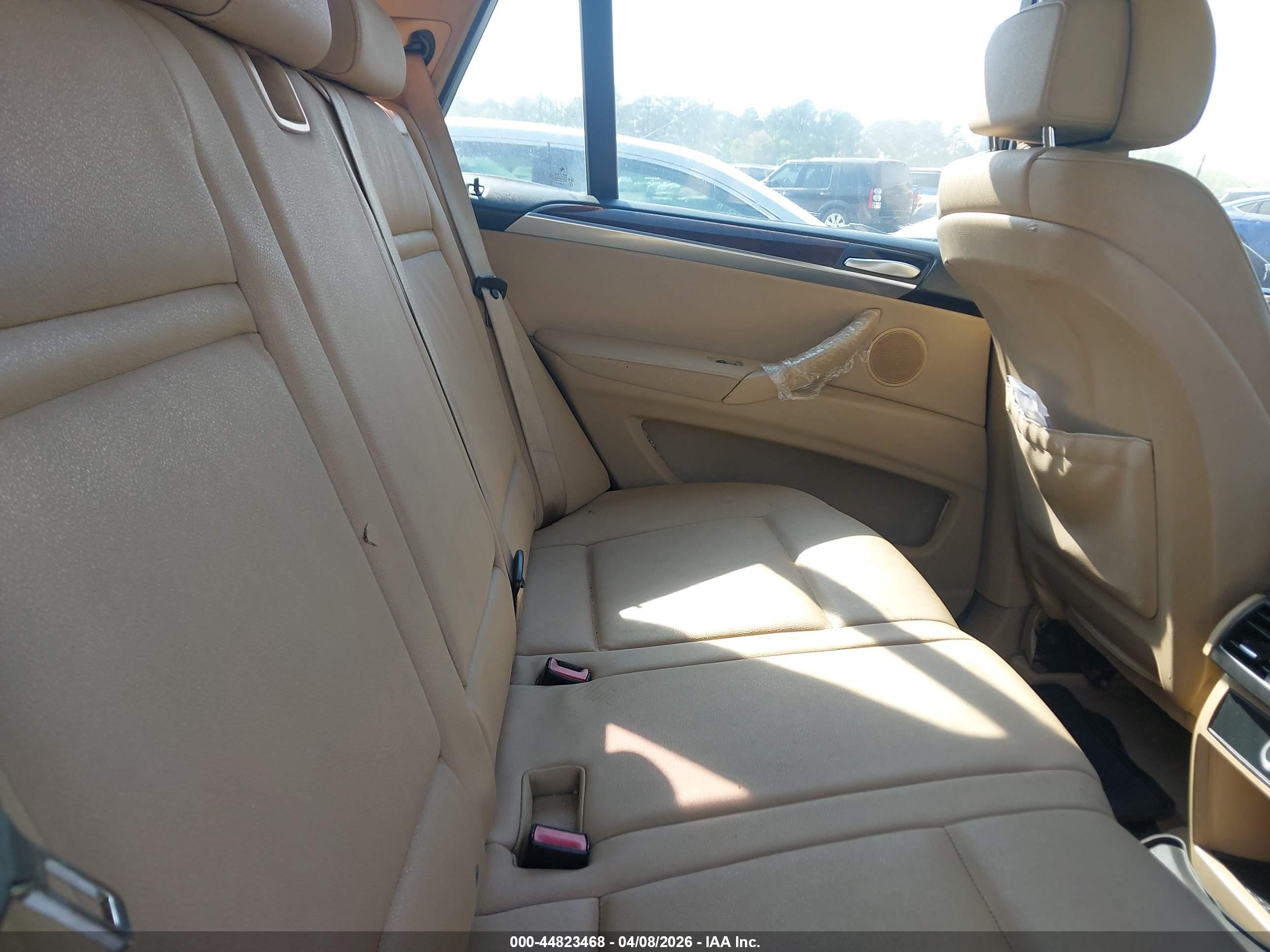 BMW X5 image 8