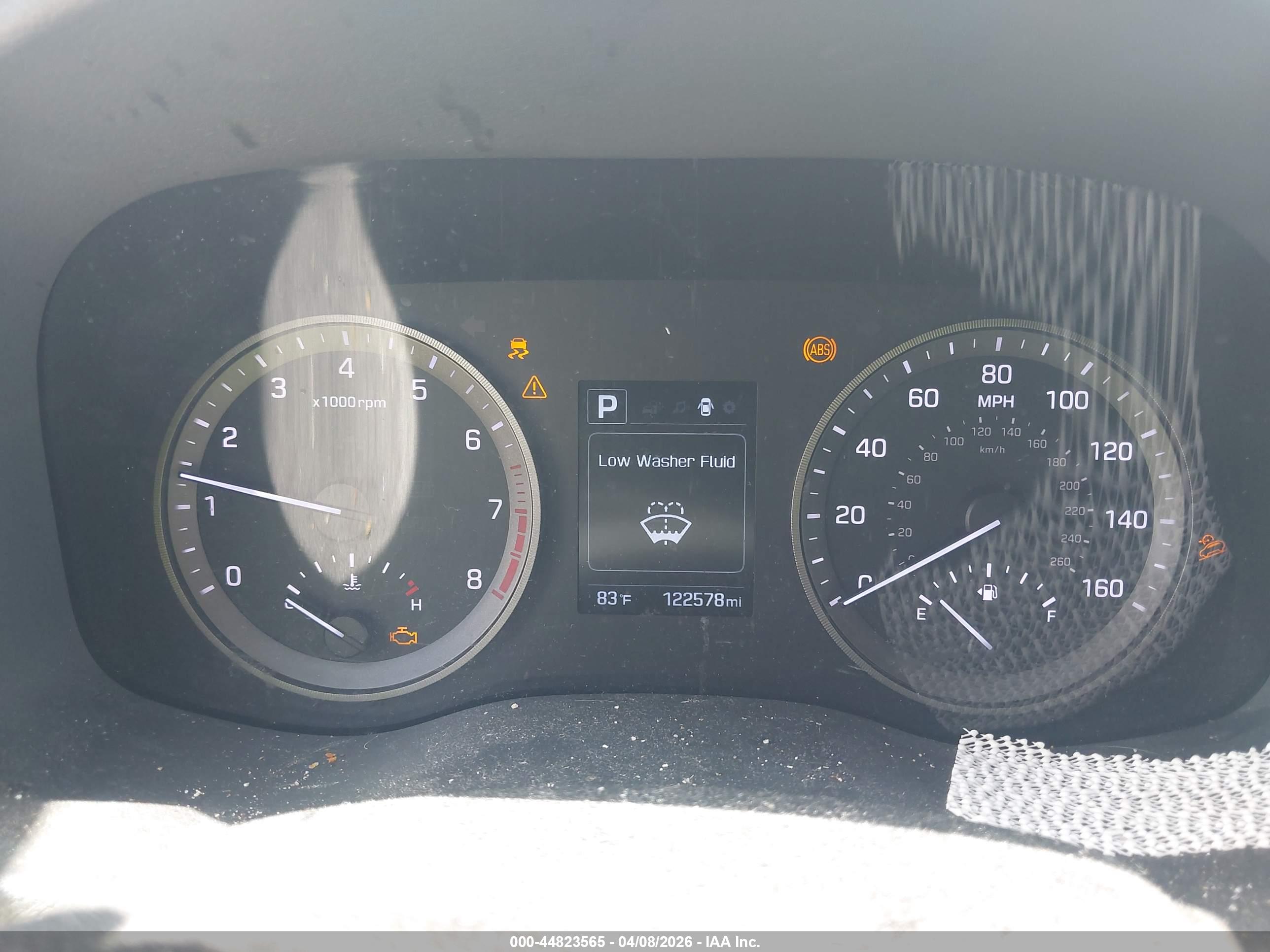 HYUNDAI TUCSON image 7