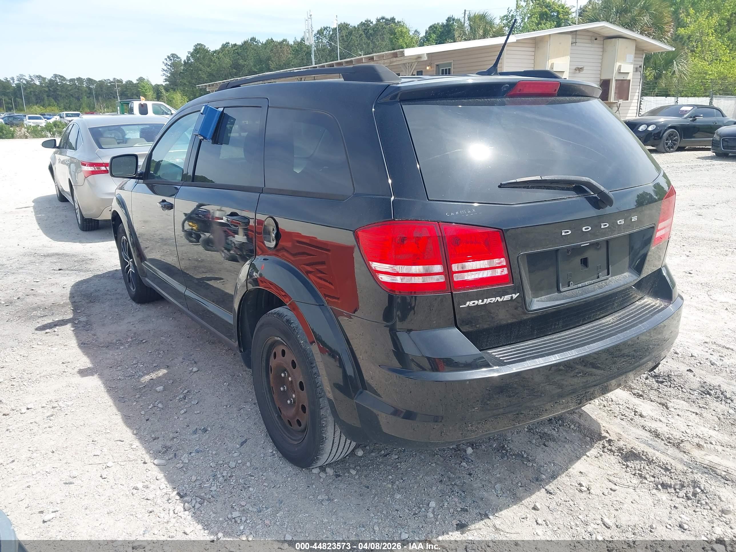 DODGE JOURNEY image 3
