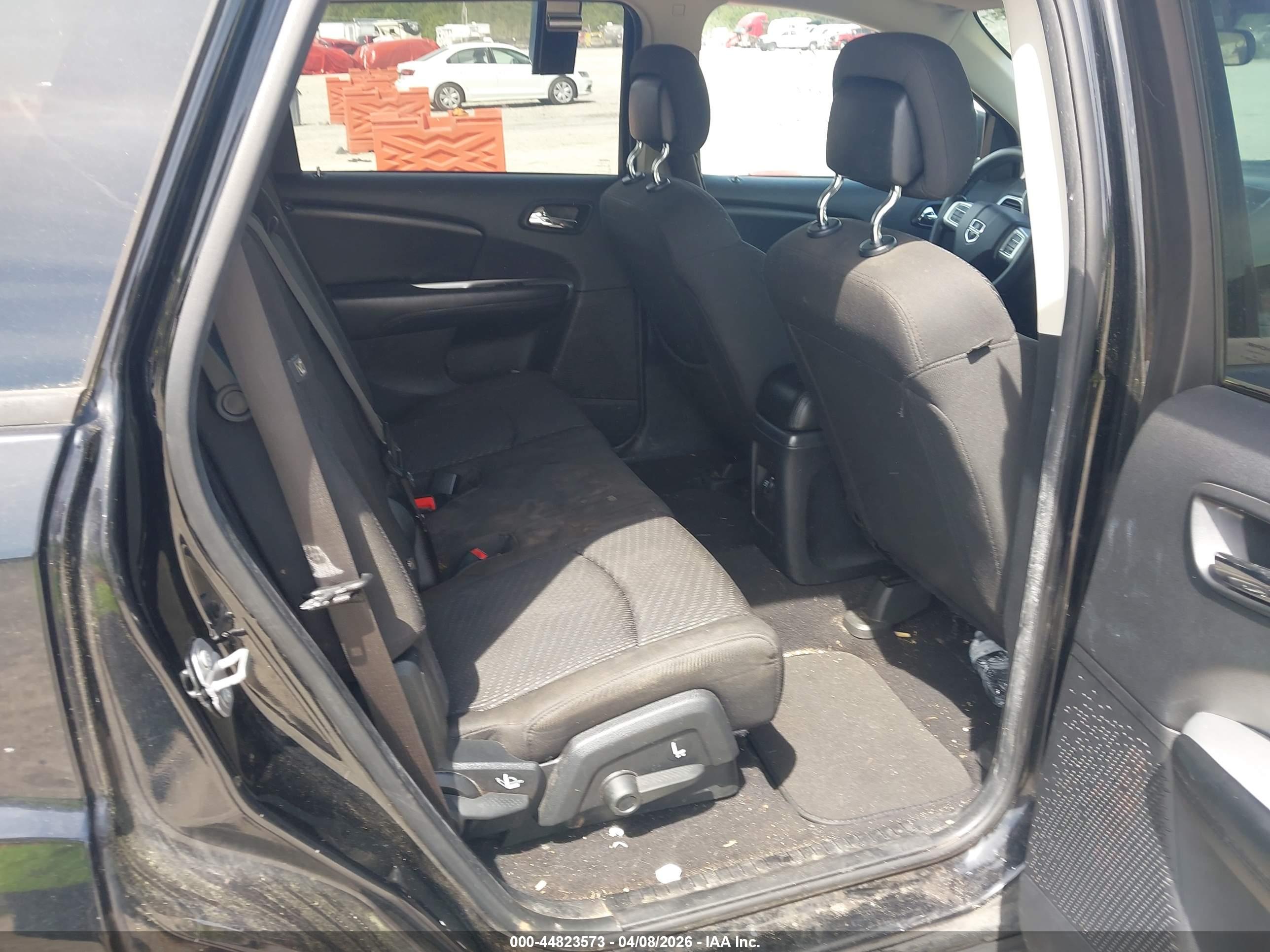 DODGE JOURNEY image 8