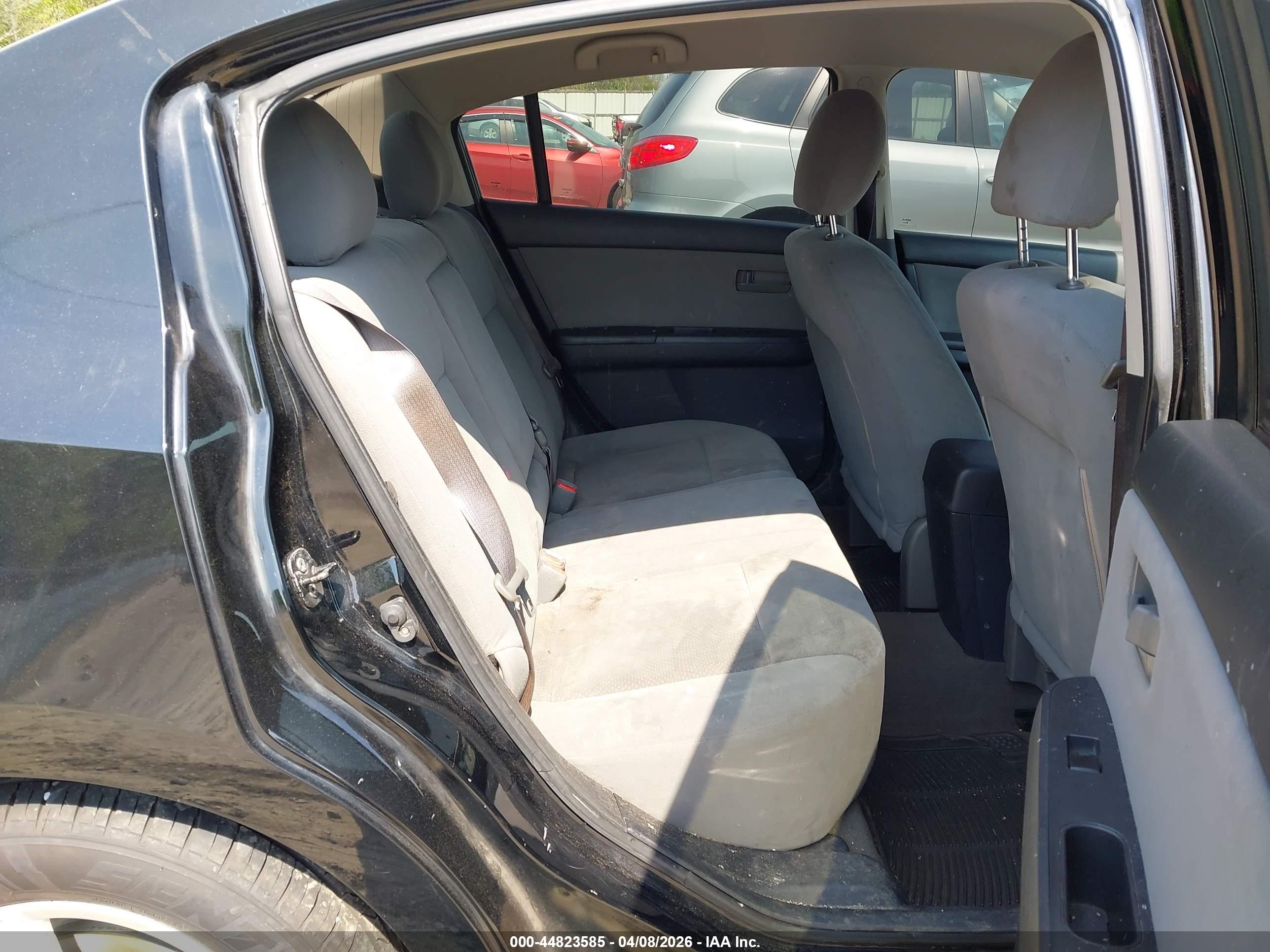 NISSAN SENTRA image 8