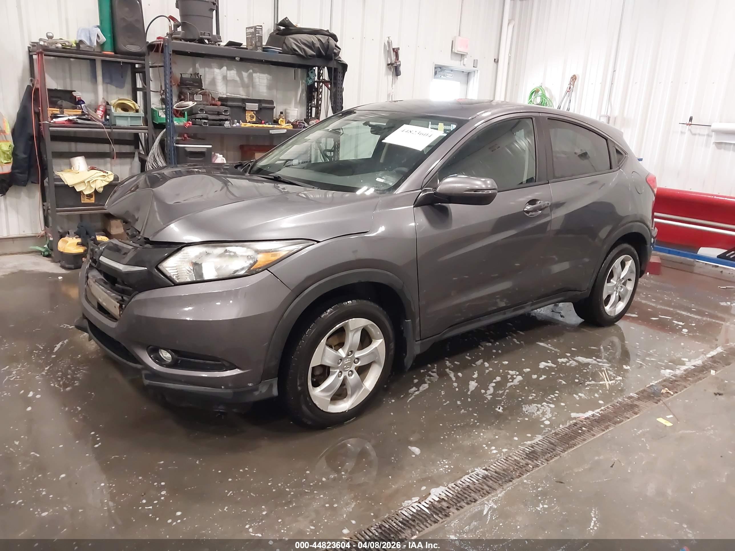 HONDA HR-V image 2