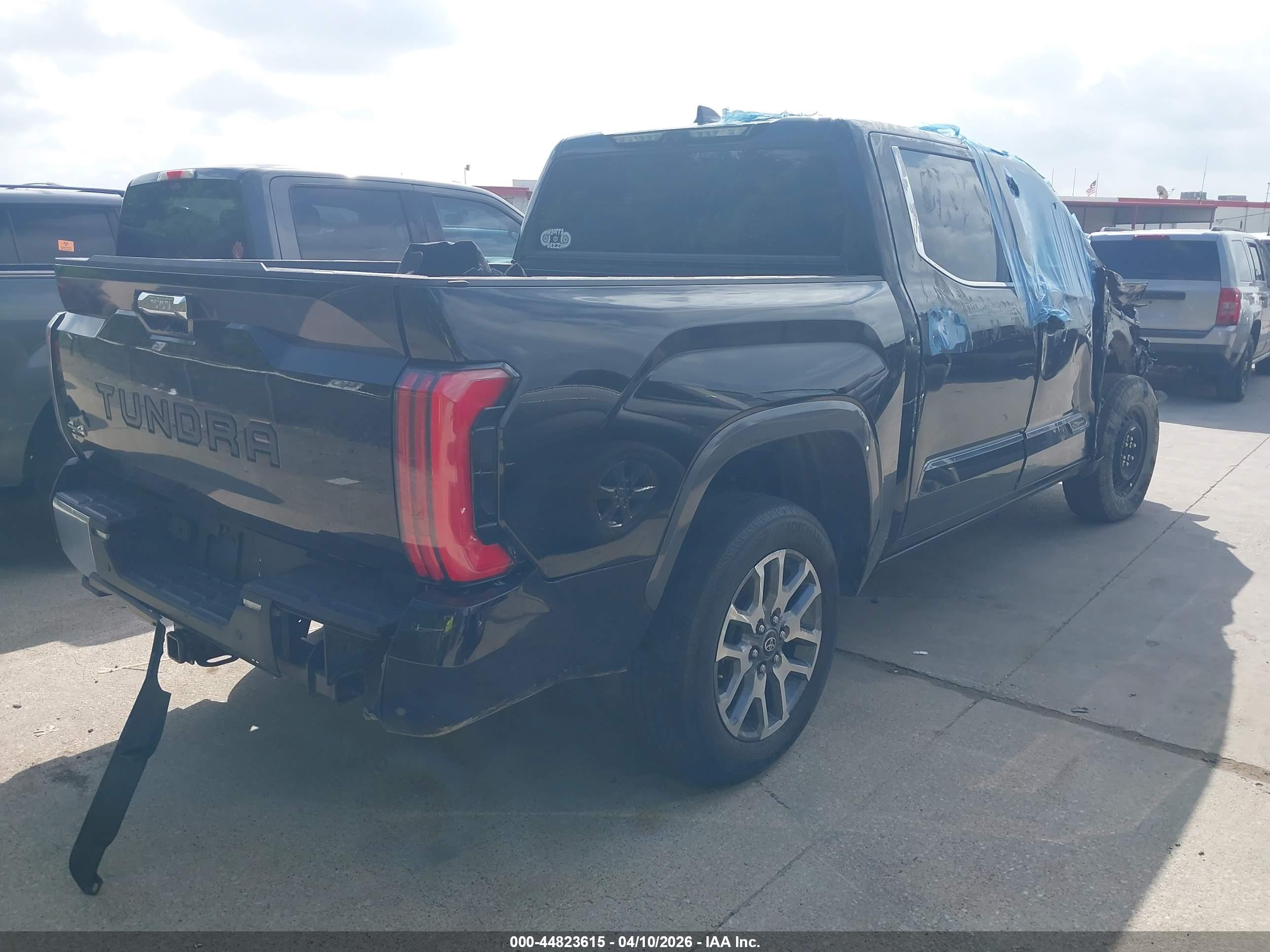 TOYOTA TUNDRA image 4