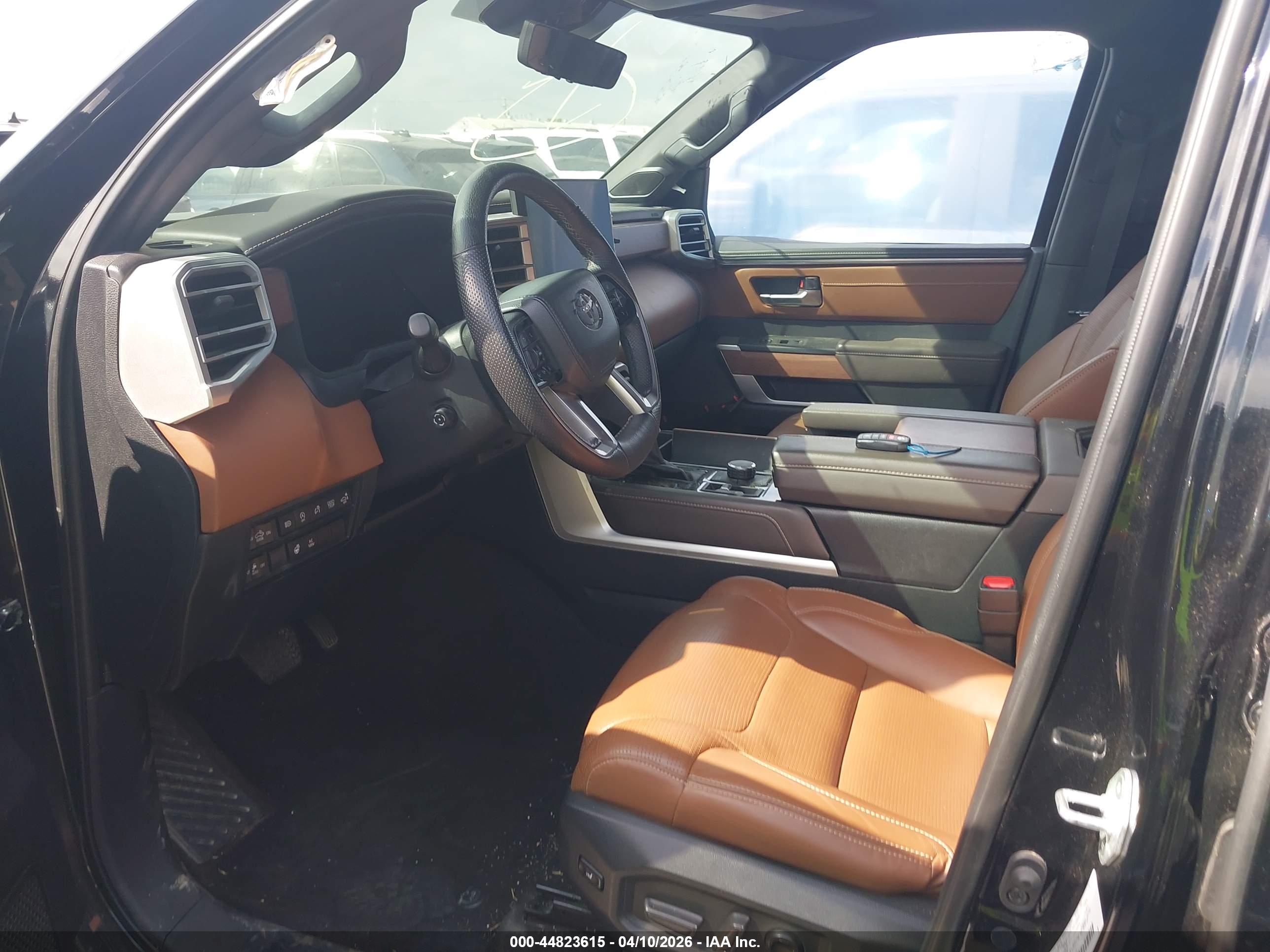 TOYOTA TUNDRA image 5