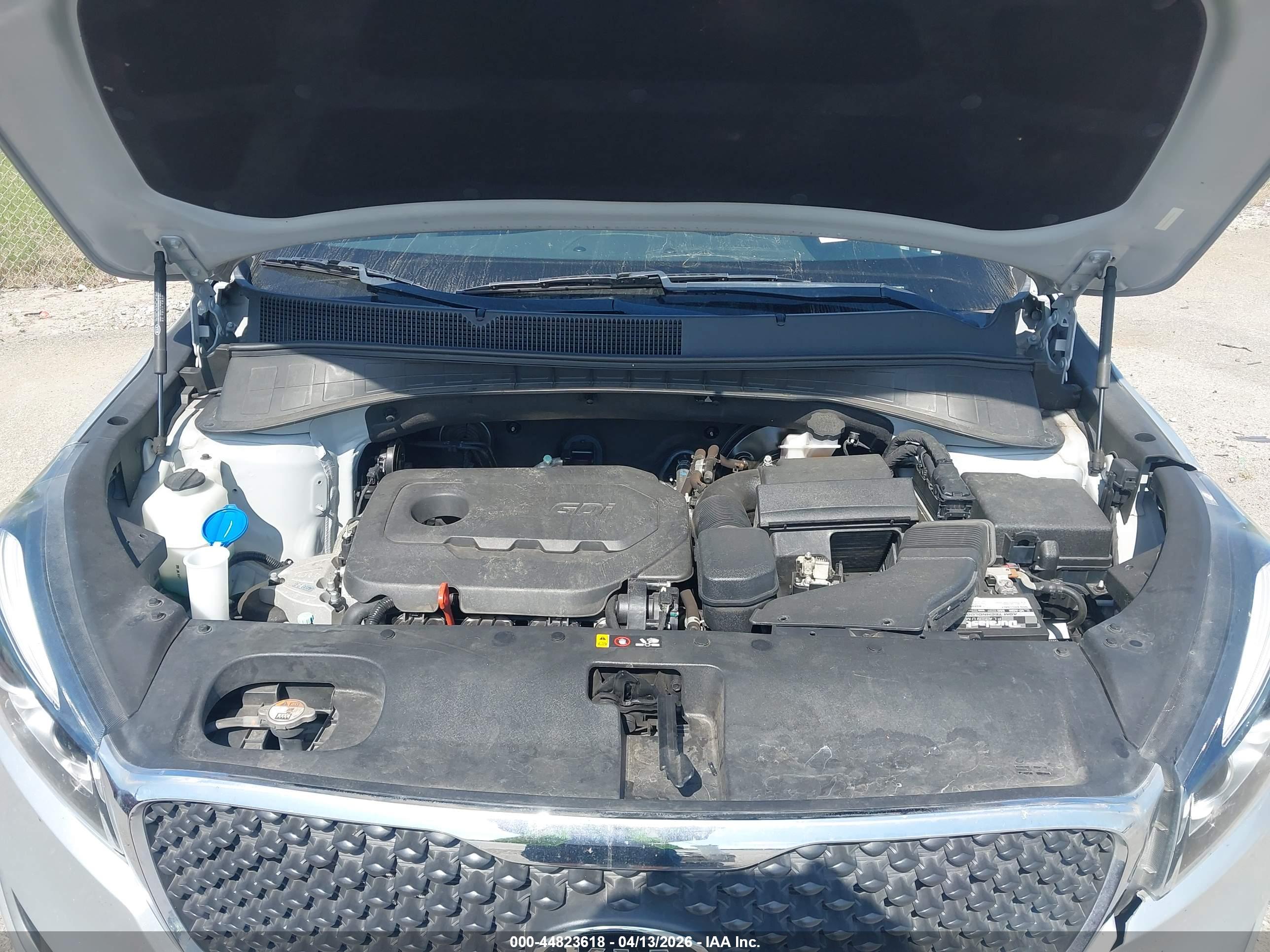 KIA SORENTO image 10