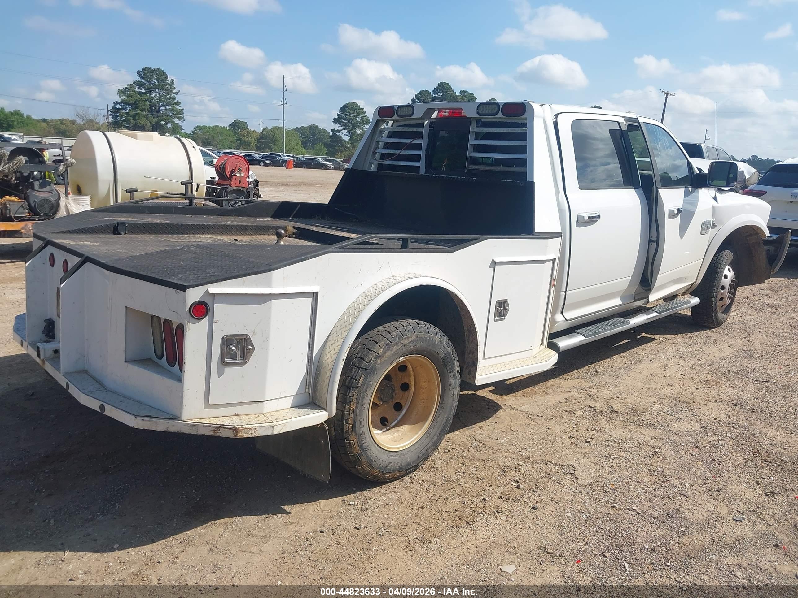 RAM 3500 image 4