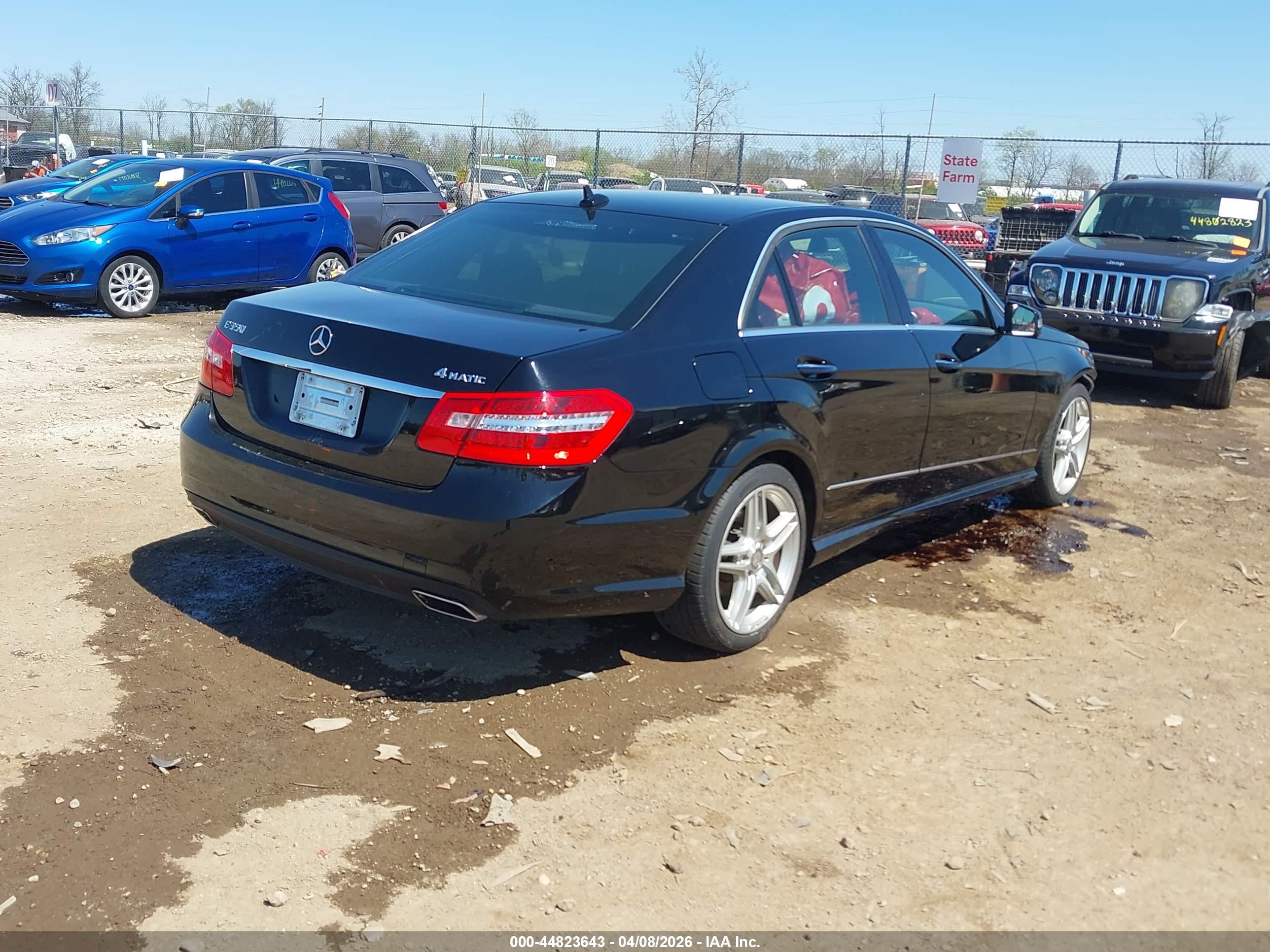 MERCEDES-BENZ E image 4
