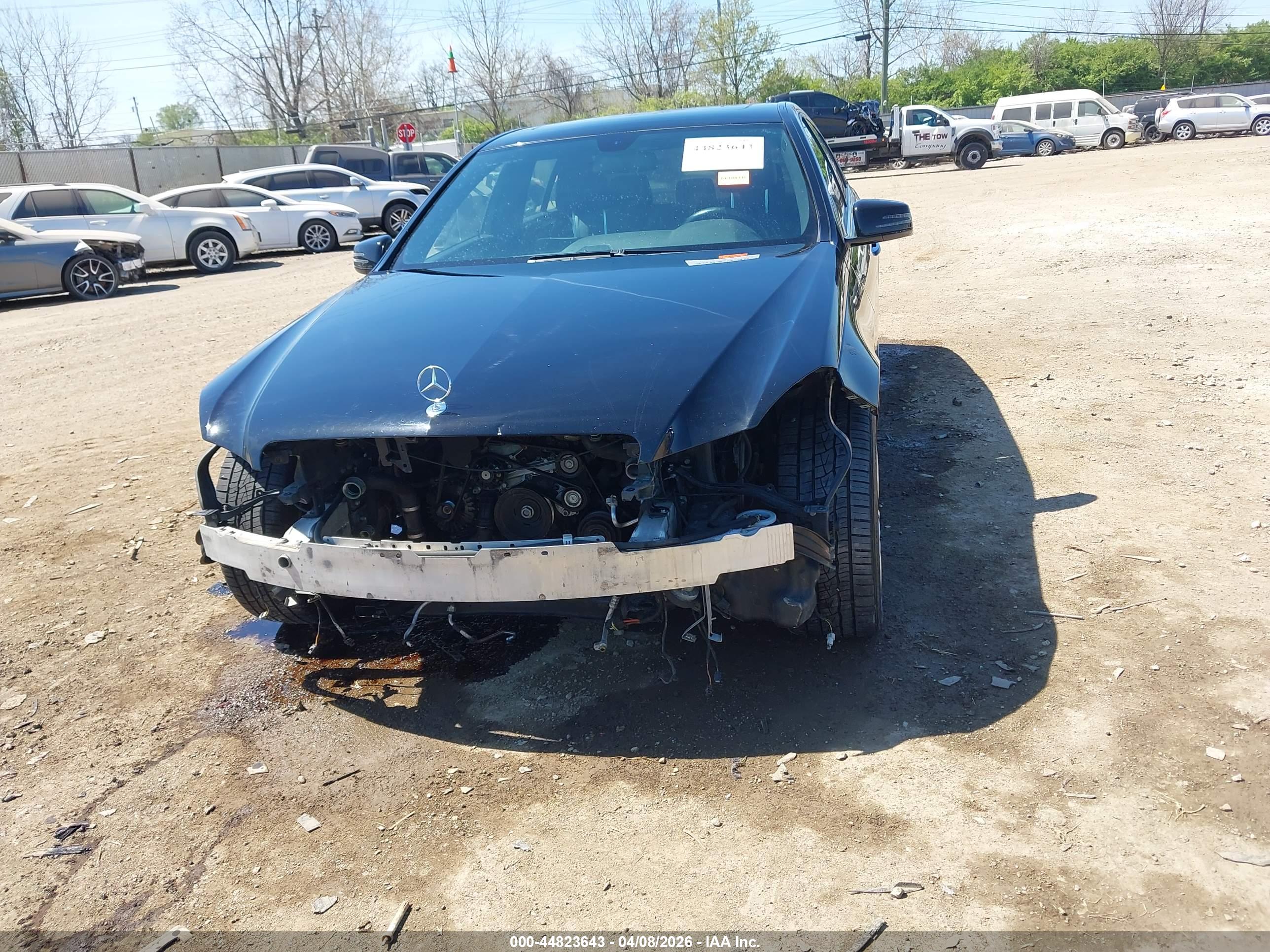 MERCEDES-BENZ E image 6