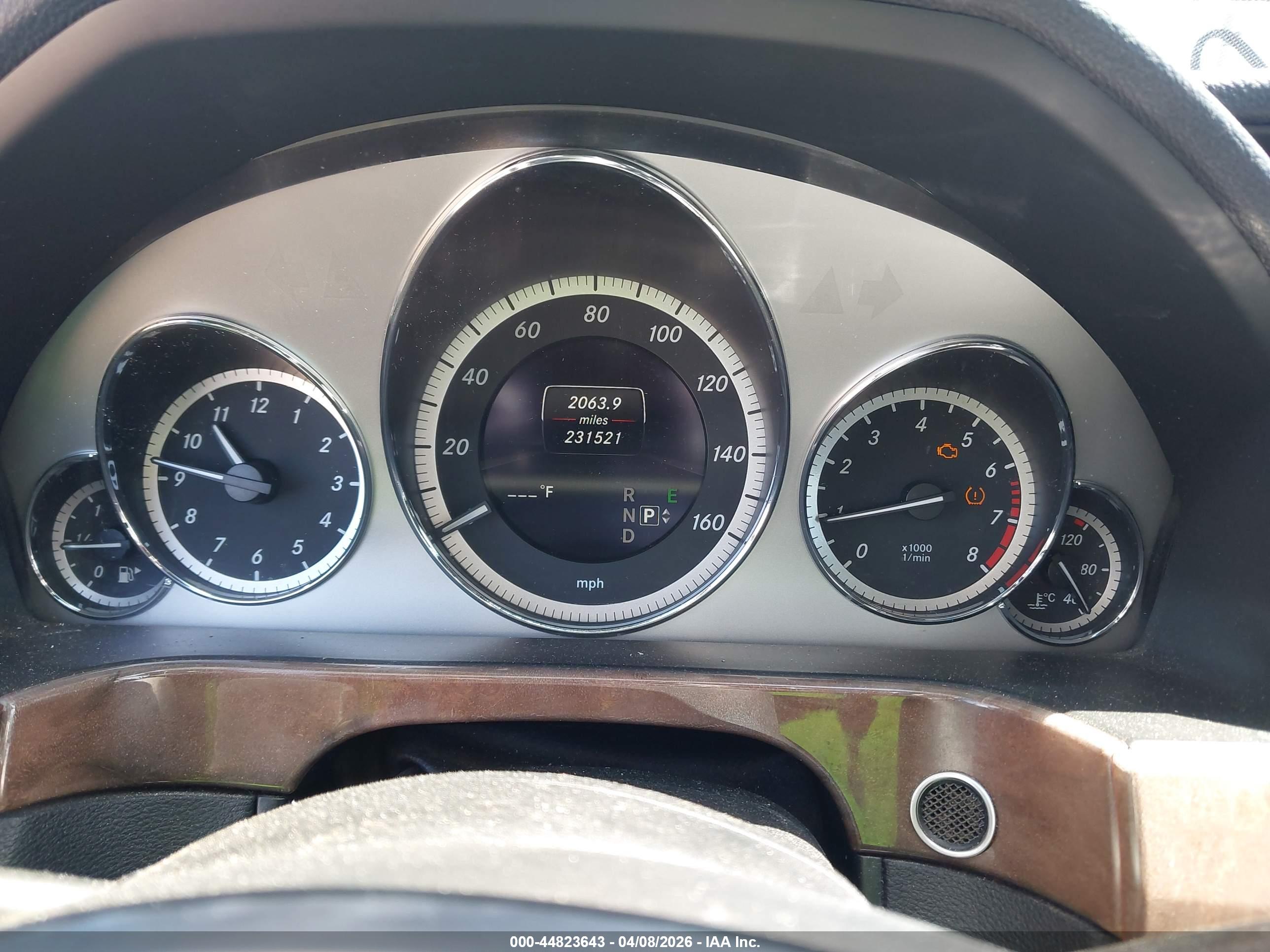 MERCEDES-BENZ E image 7