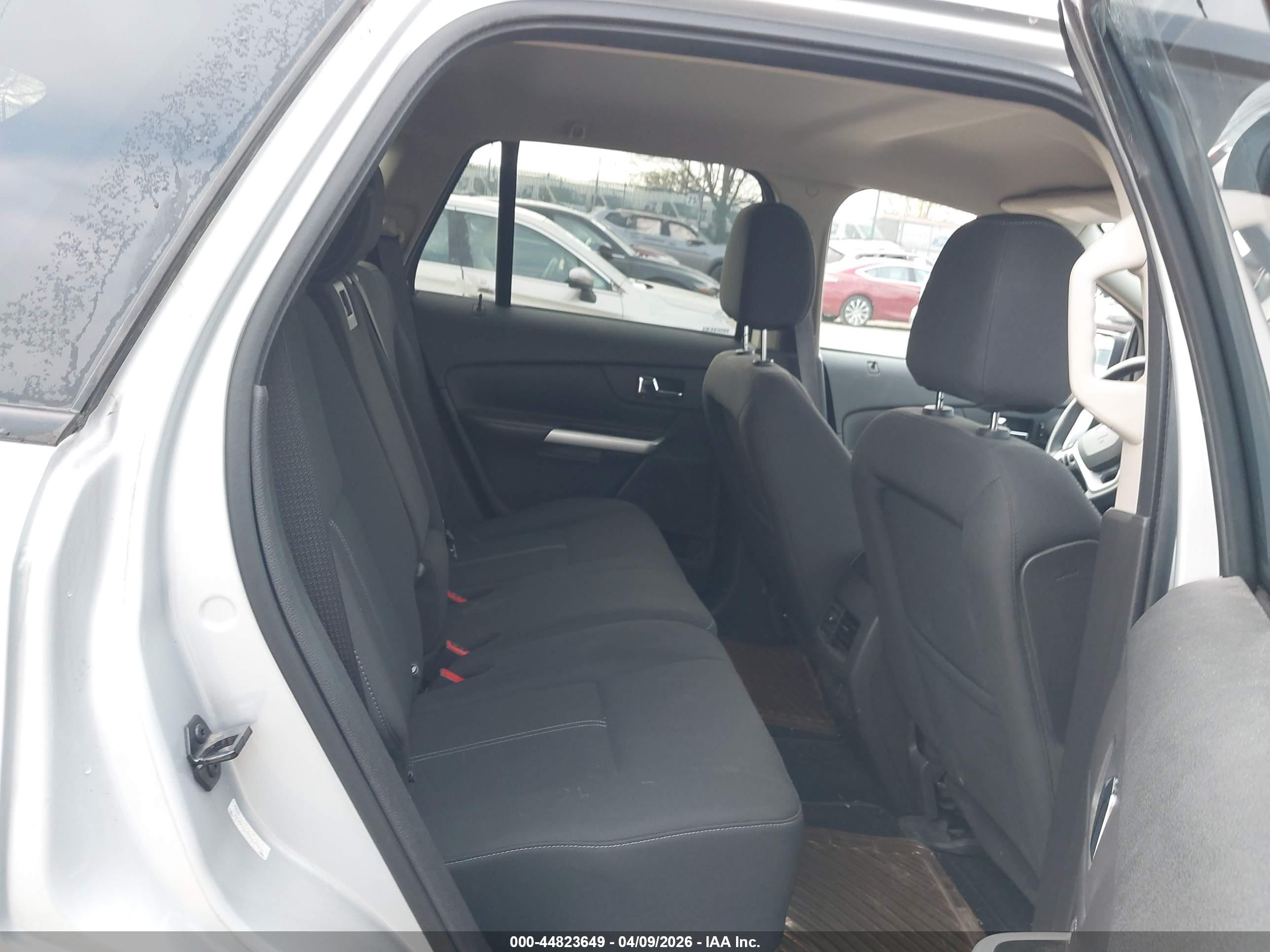 FORD EDGE image 8