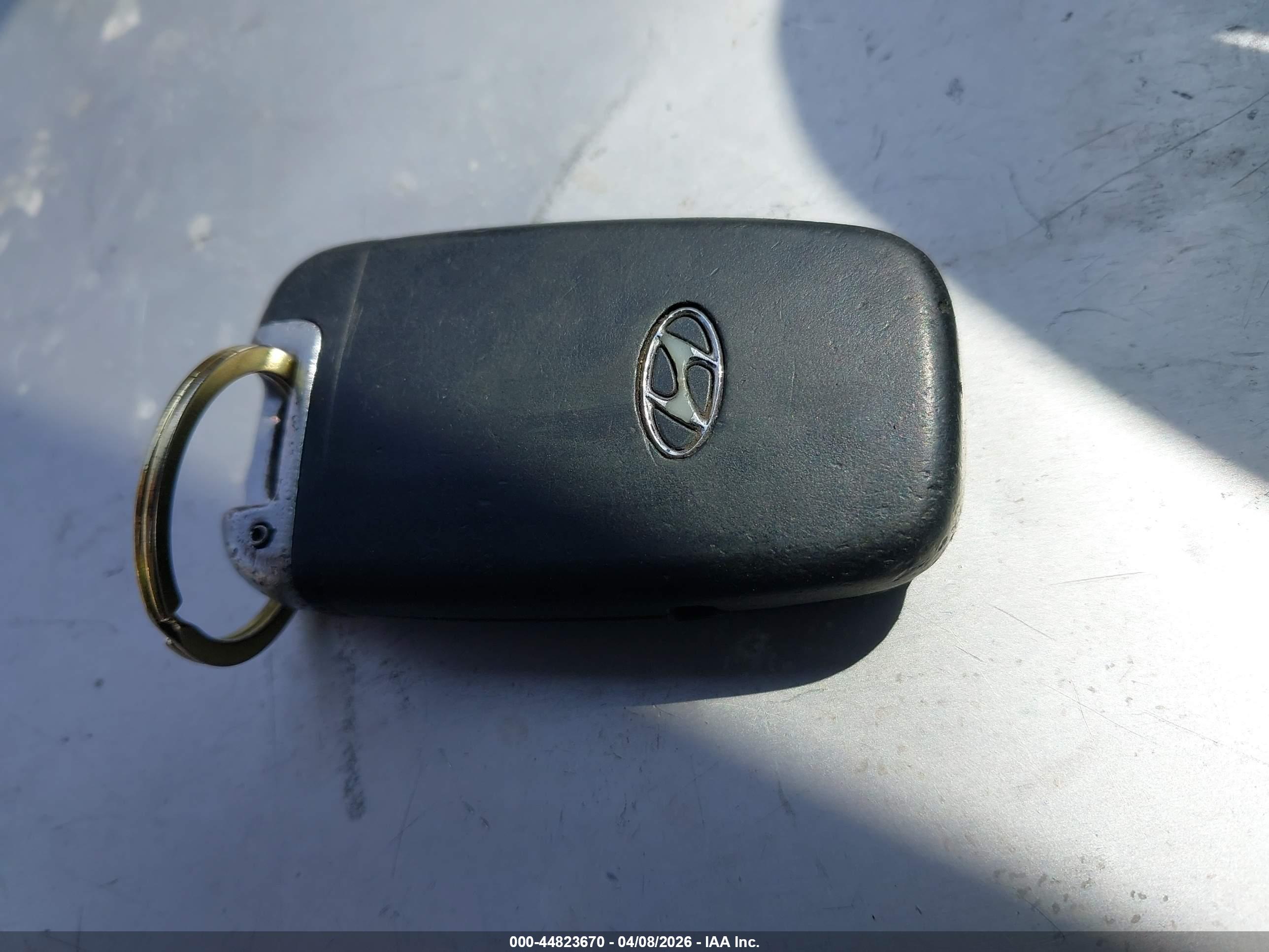 HYUNDAI SONATA image 11