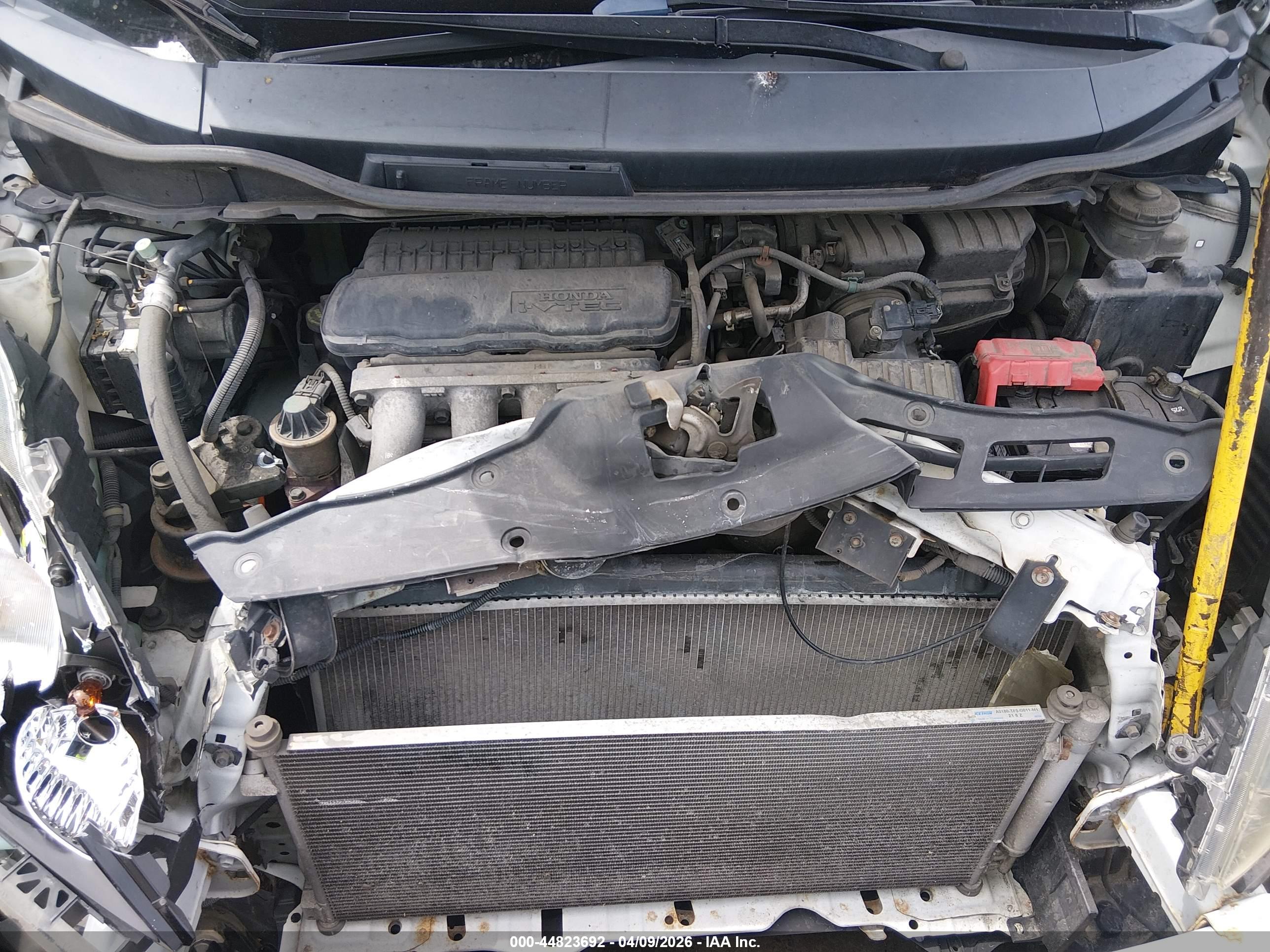 HONDA FIT image 10