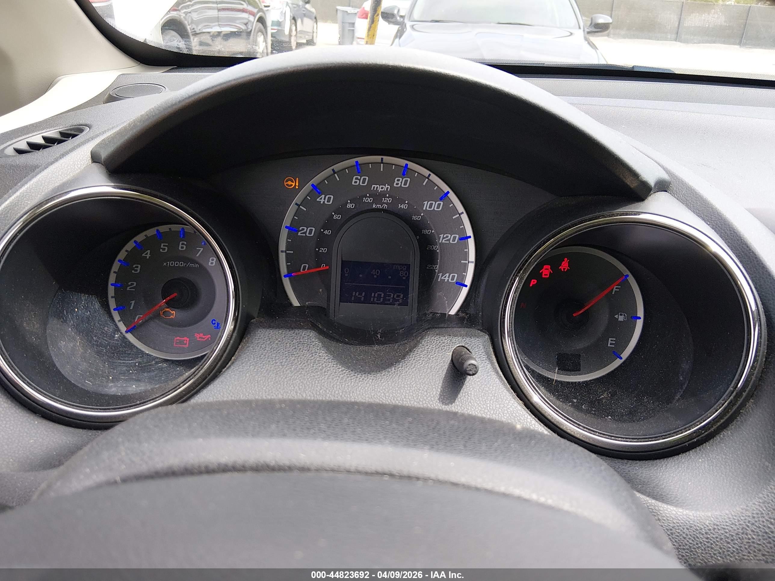 HONDA FIT image 7
