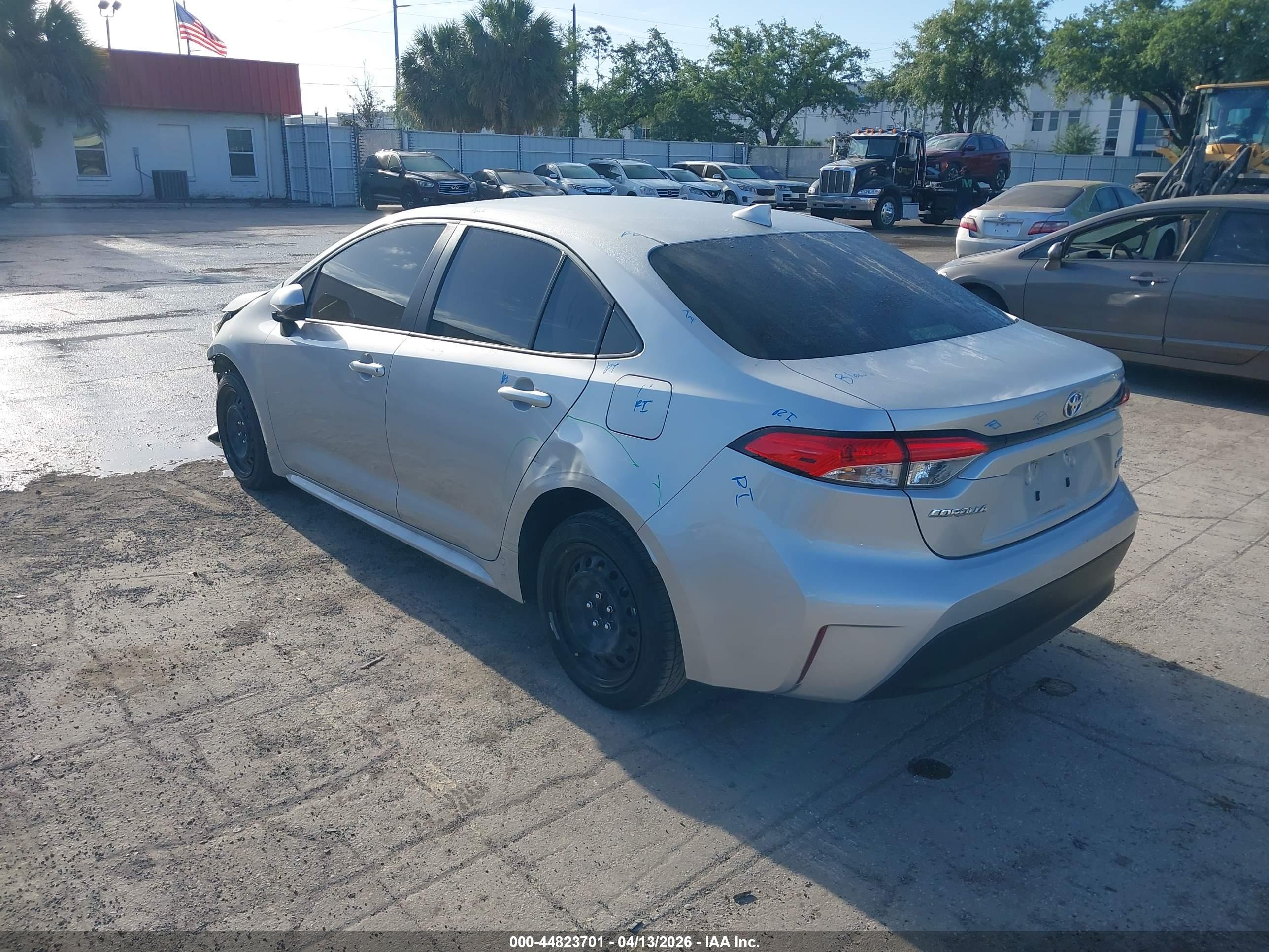 TOYOTA COROLLA image 3