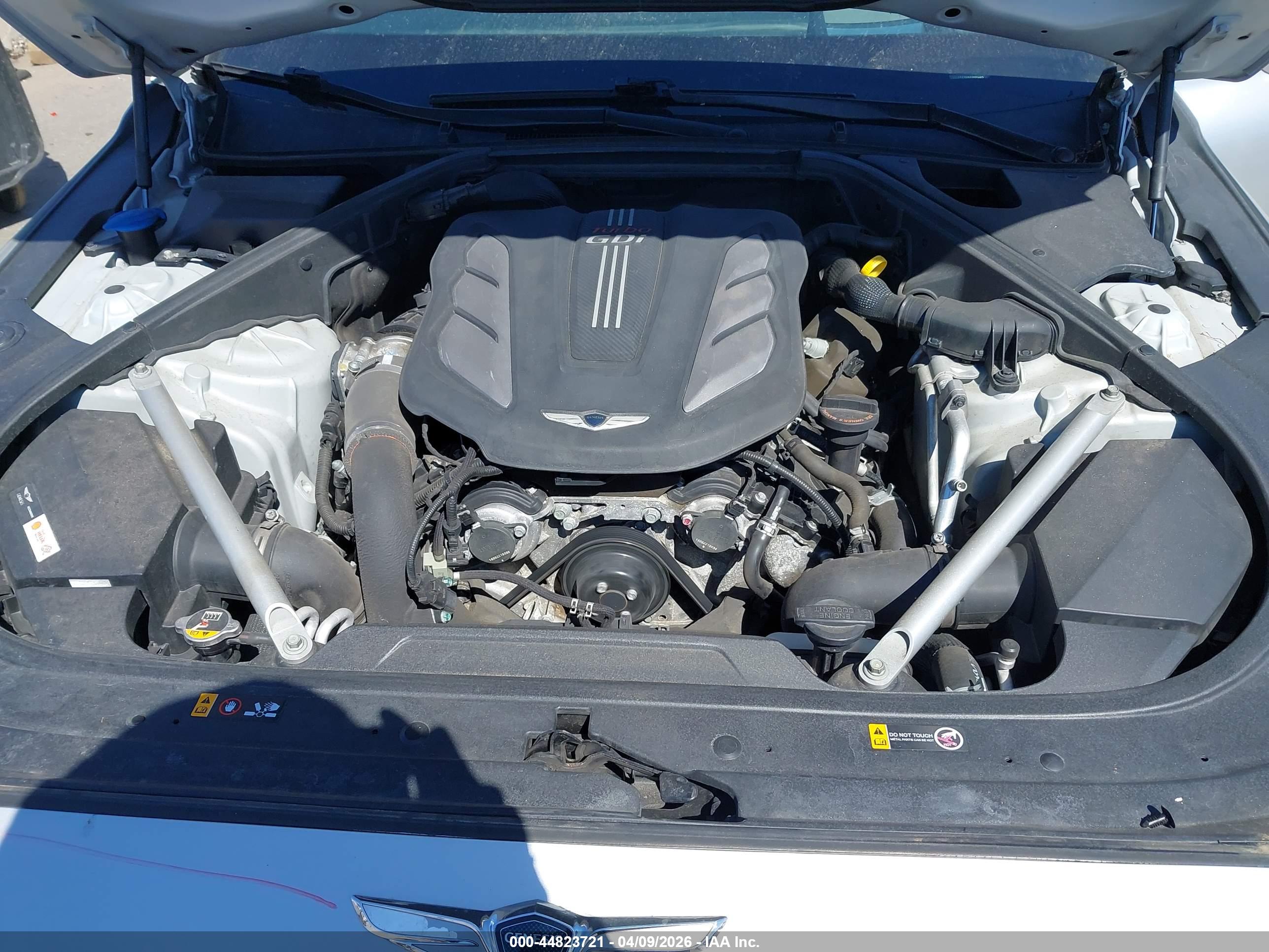 GENESIS G90 image 10