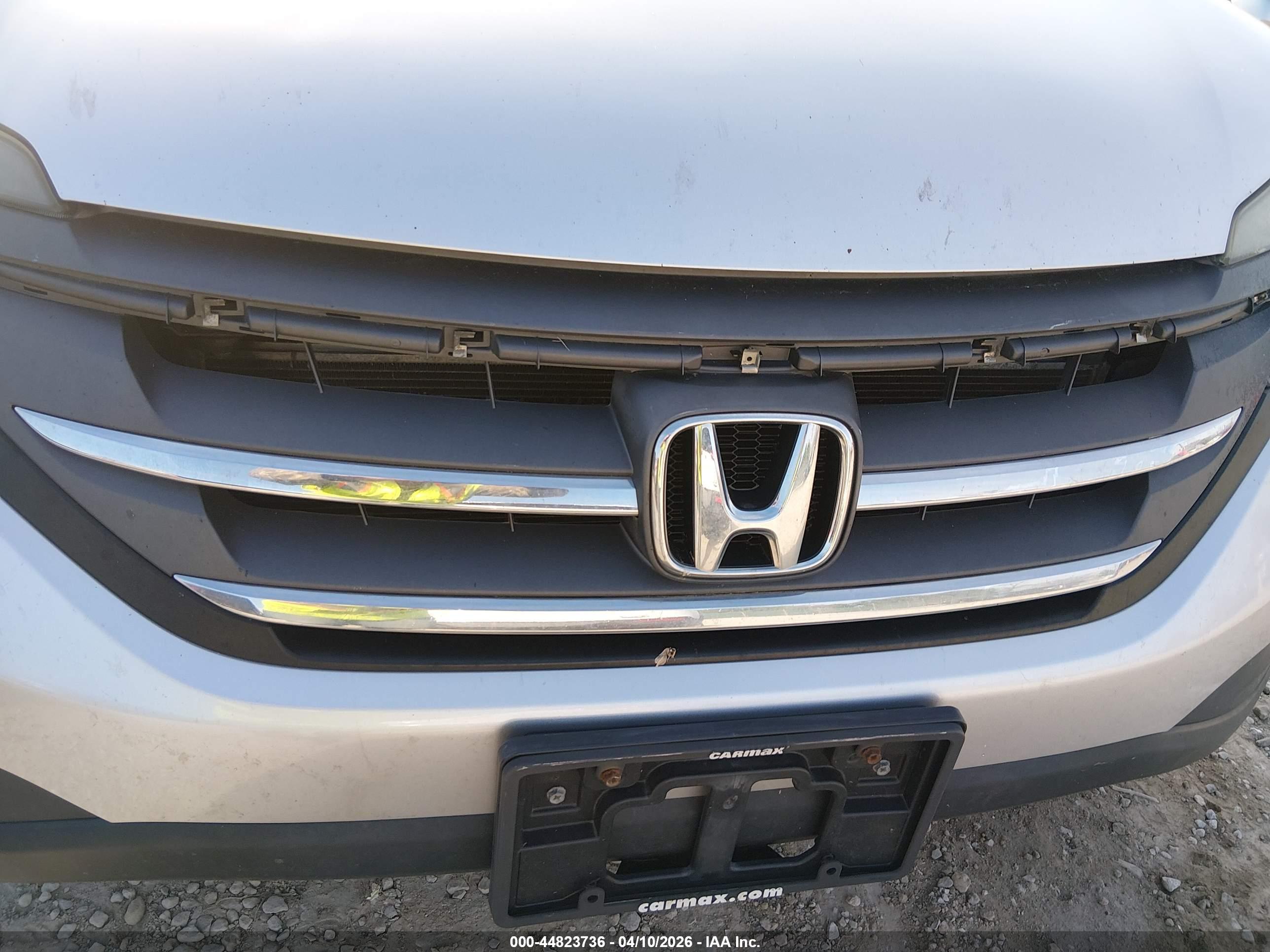 HONDA CR-V image 6