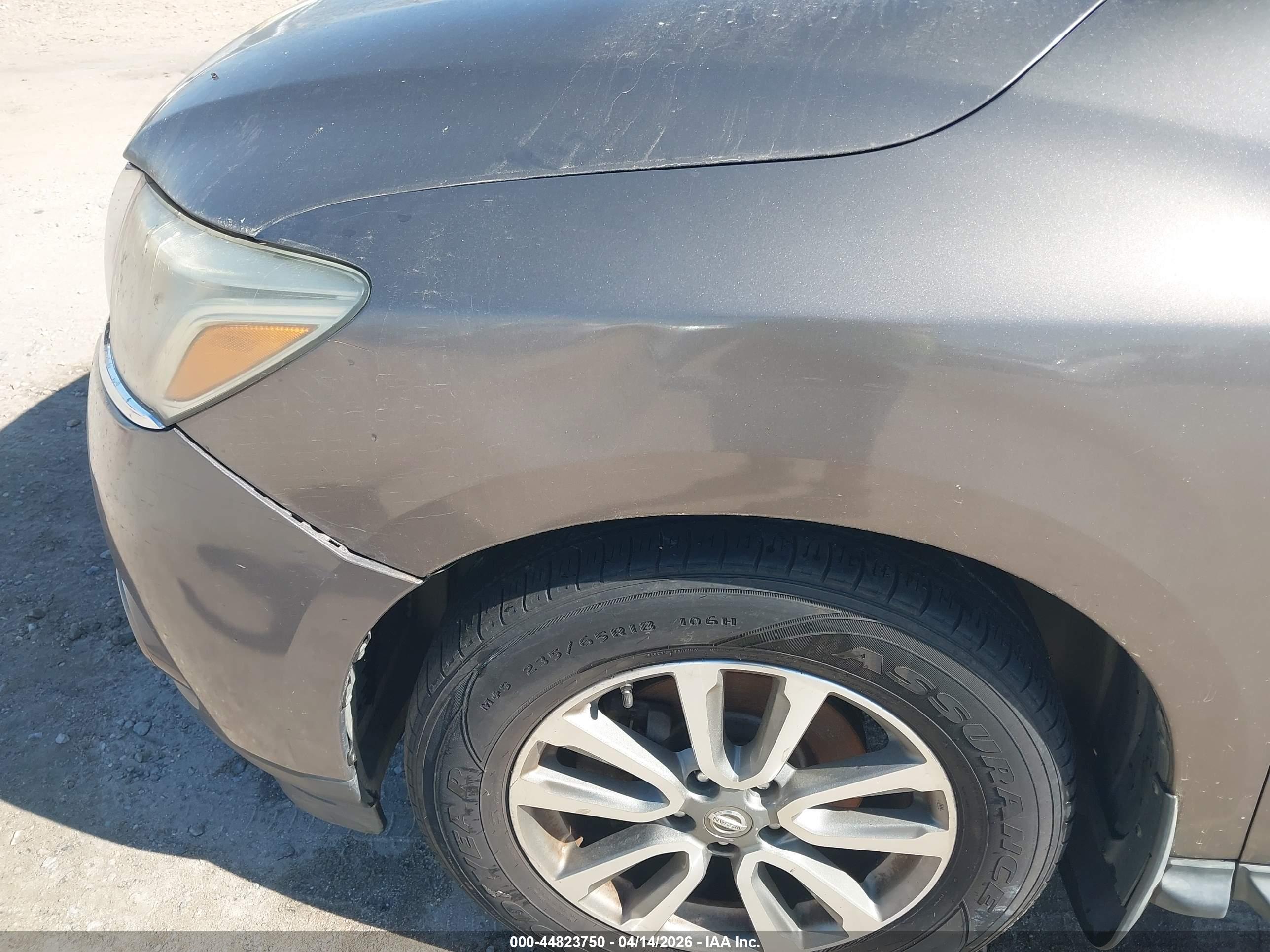 NISSAN PATHFINDER image 6