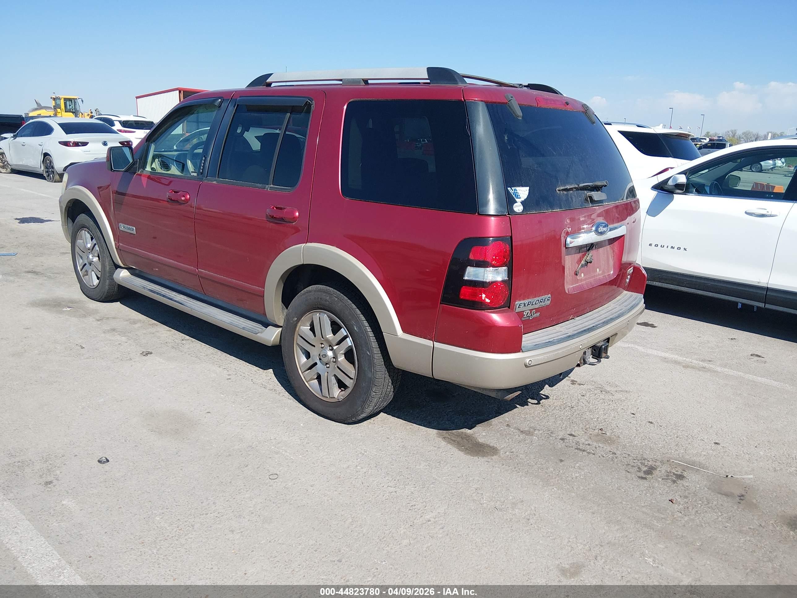 FORD EXPLORER image 3