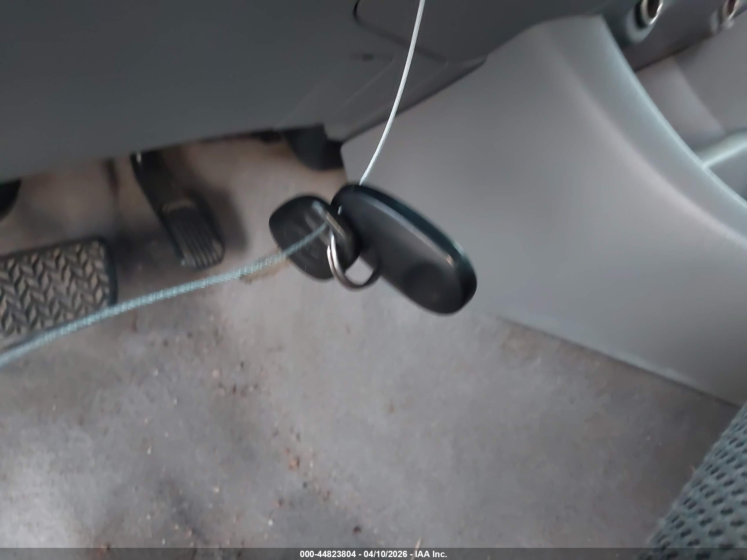 TOYOTA TACOMA image 11