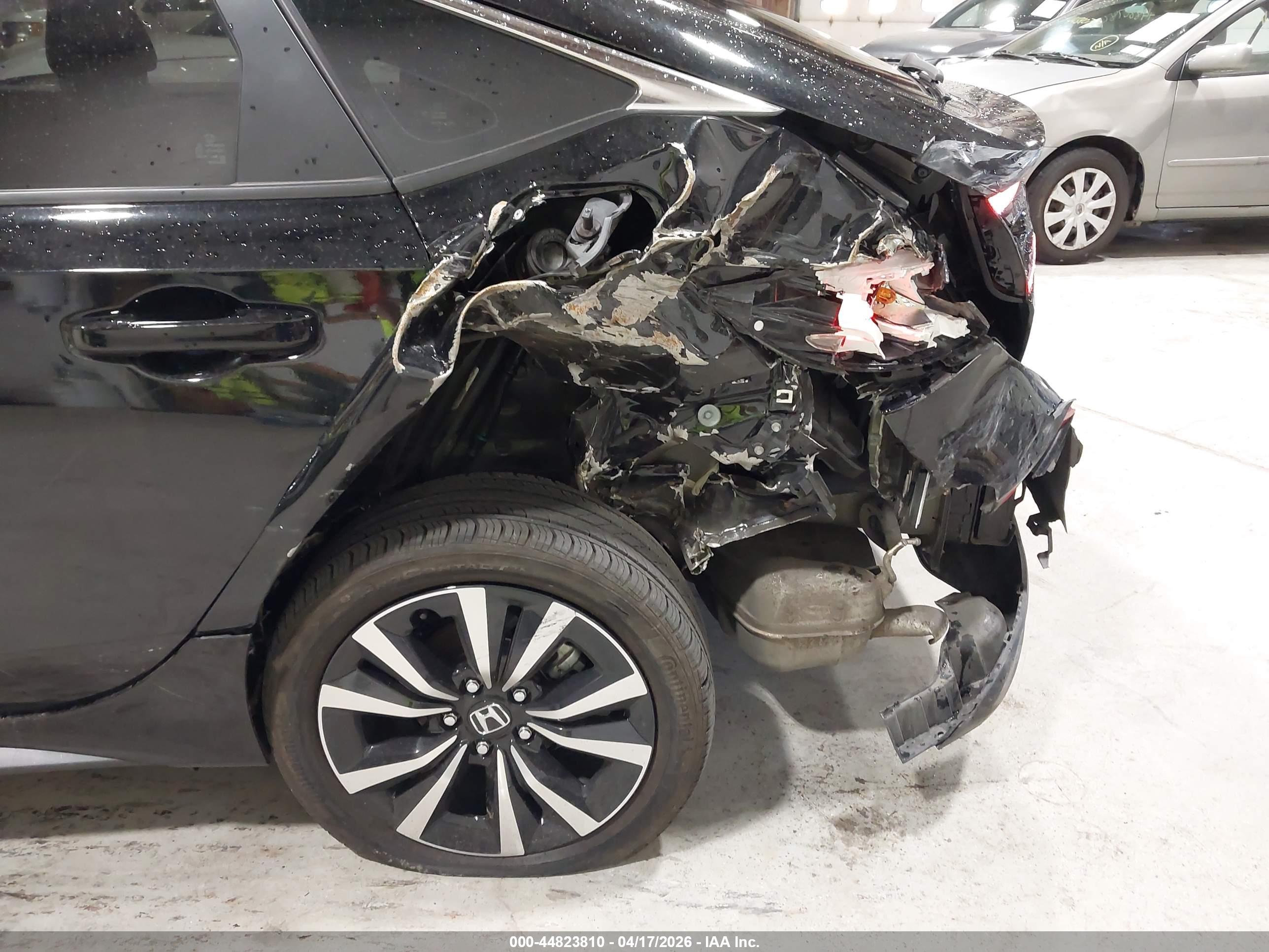 HONDA CIVIC image 6