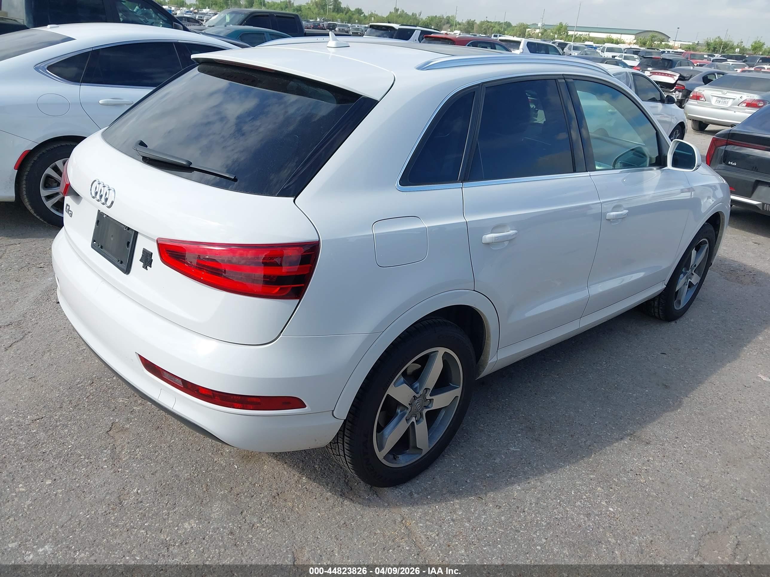 AUDI Q3 image 4
