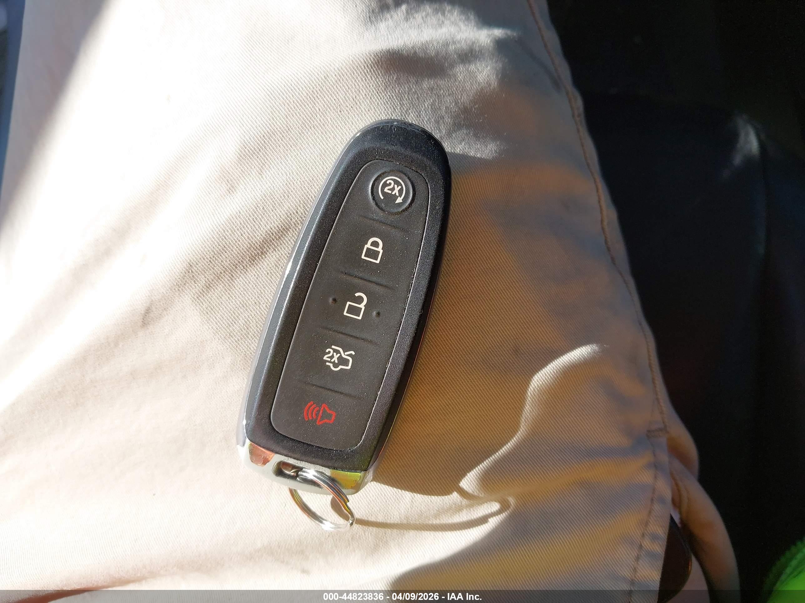 FORD ESCAPE image 11
