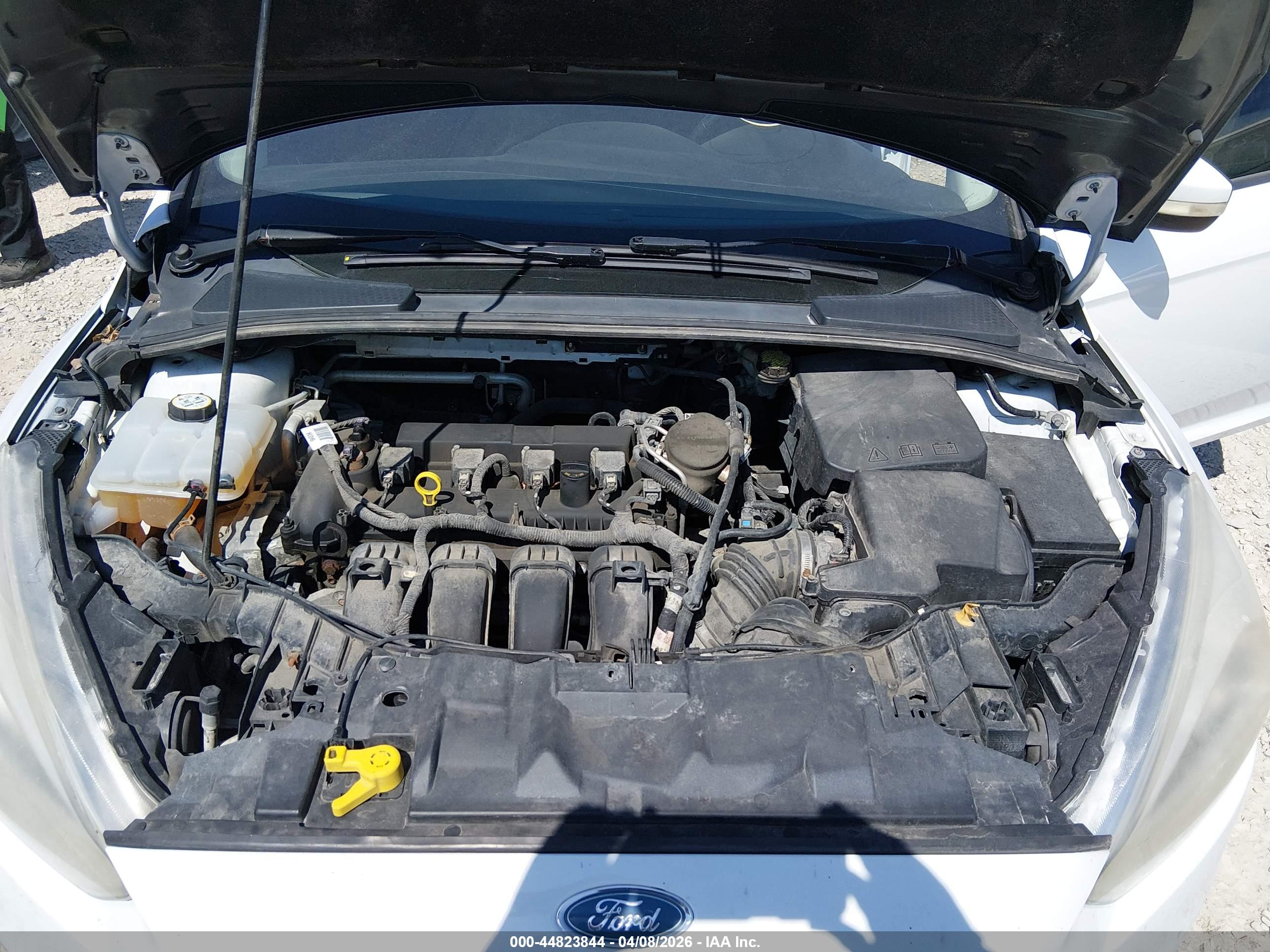 FORD FOCUS image 10