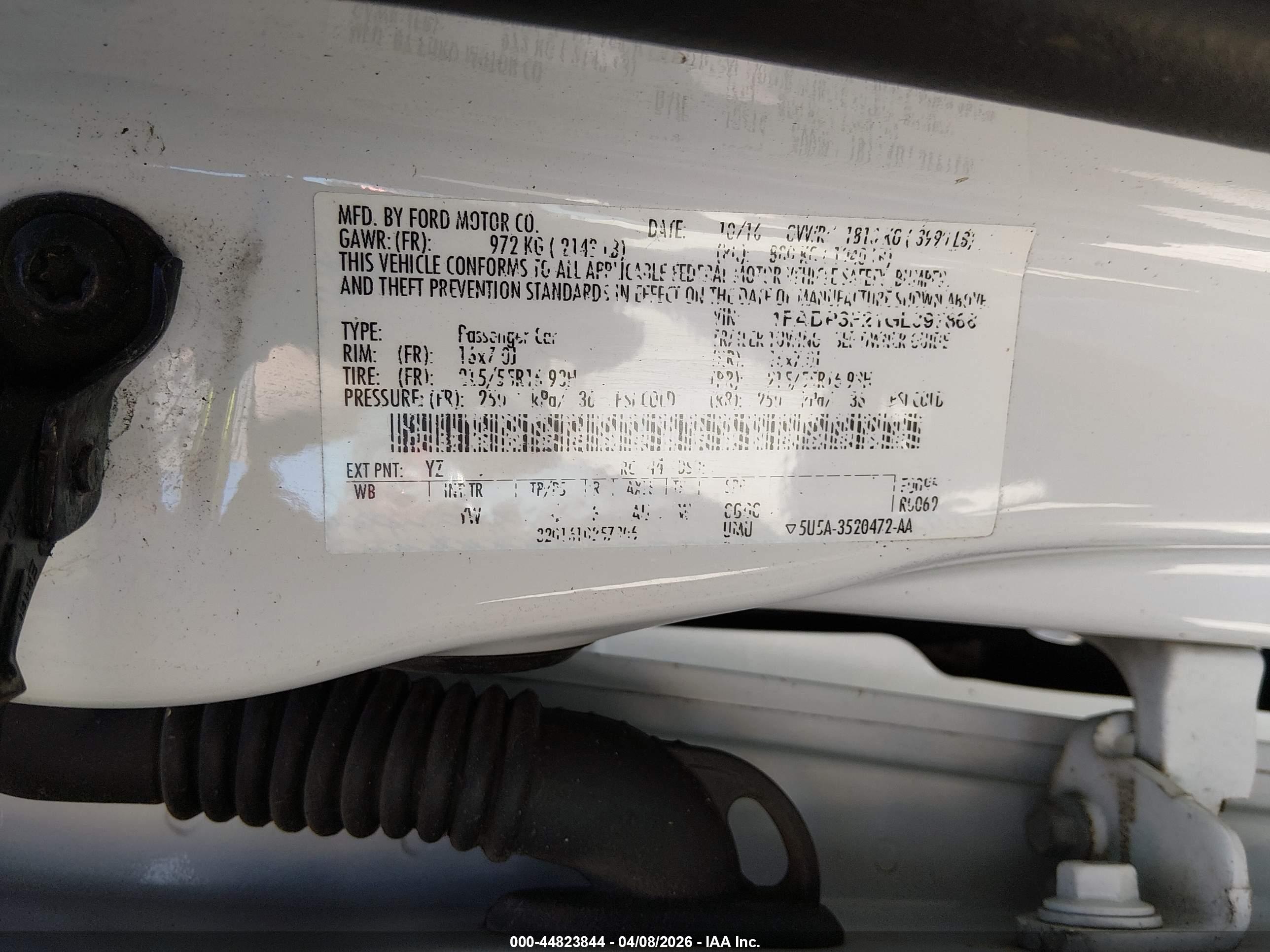 FORD FOCUS image 9
