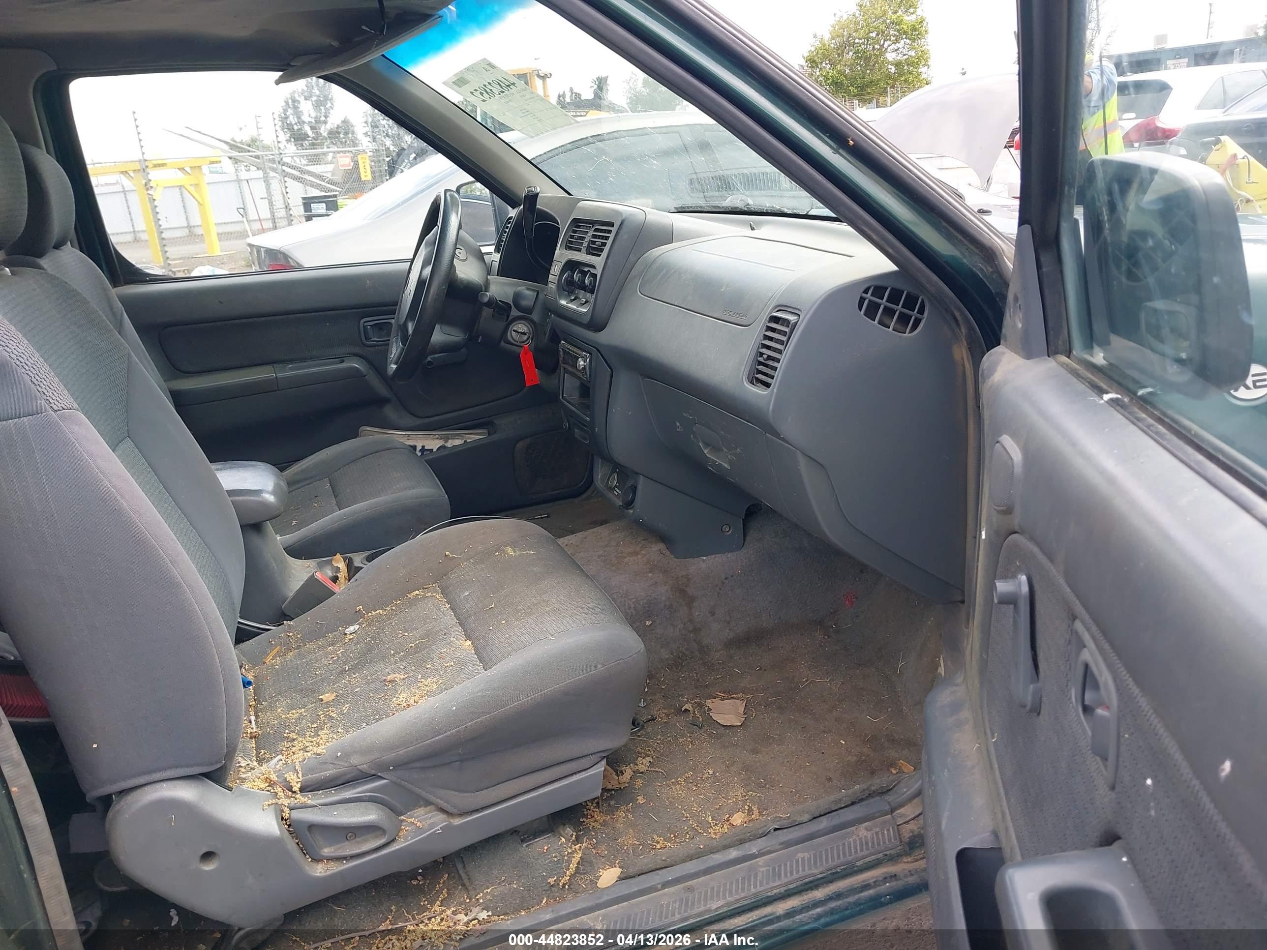 NISSAN FRONTIER image 5