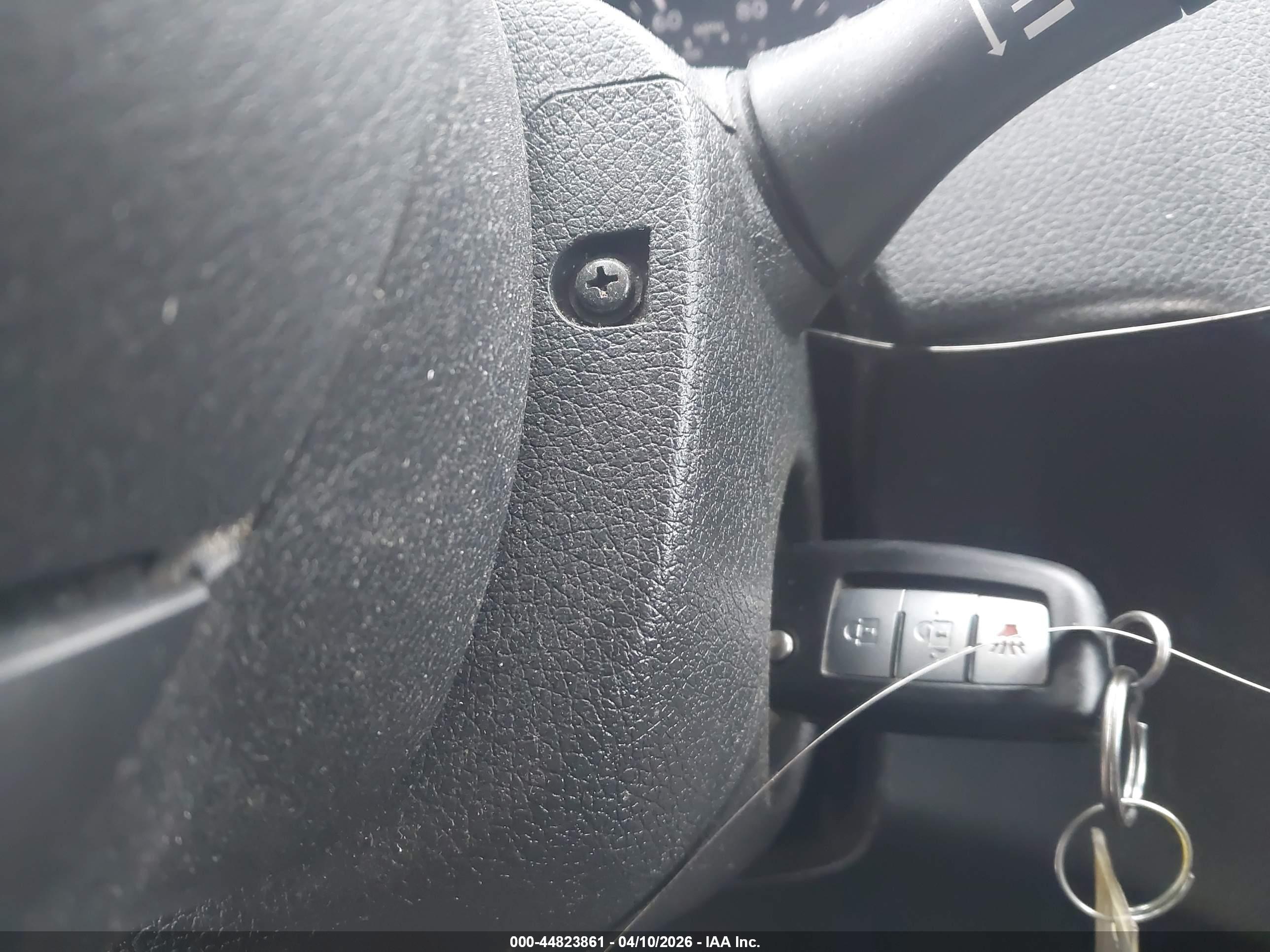 NISSAN ROGUE image 11