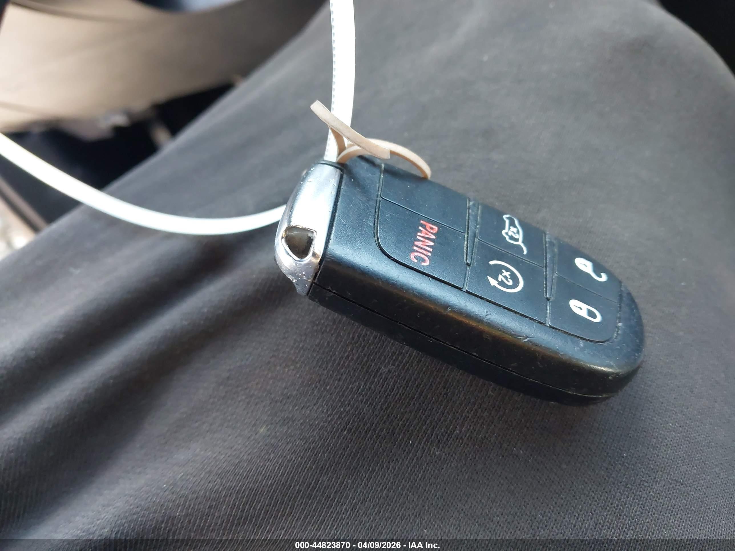 JEEP GRAND image 11