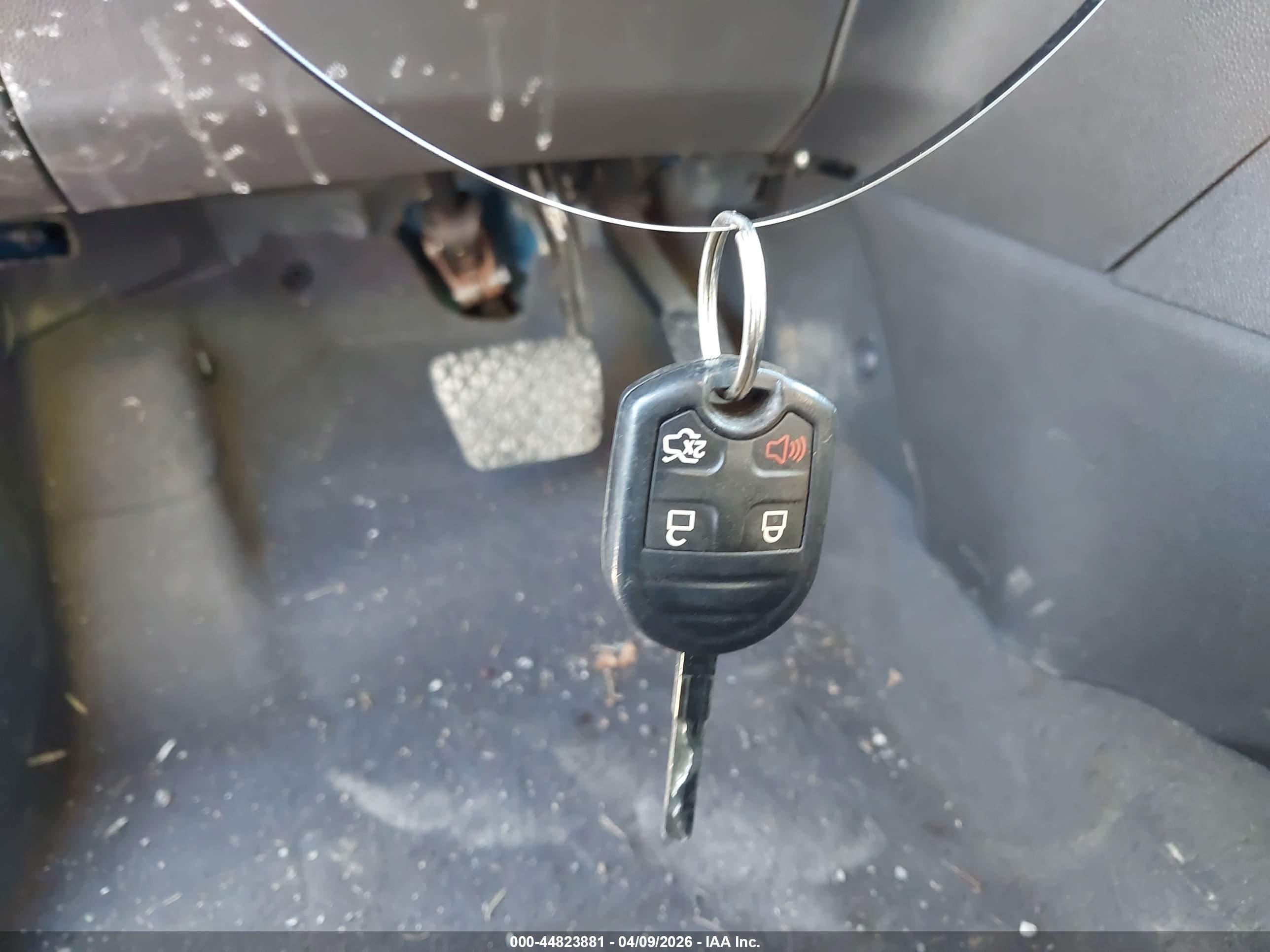 FORD FIESTA image 11