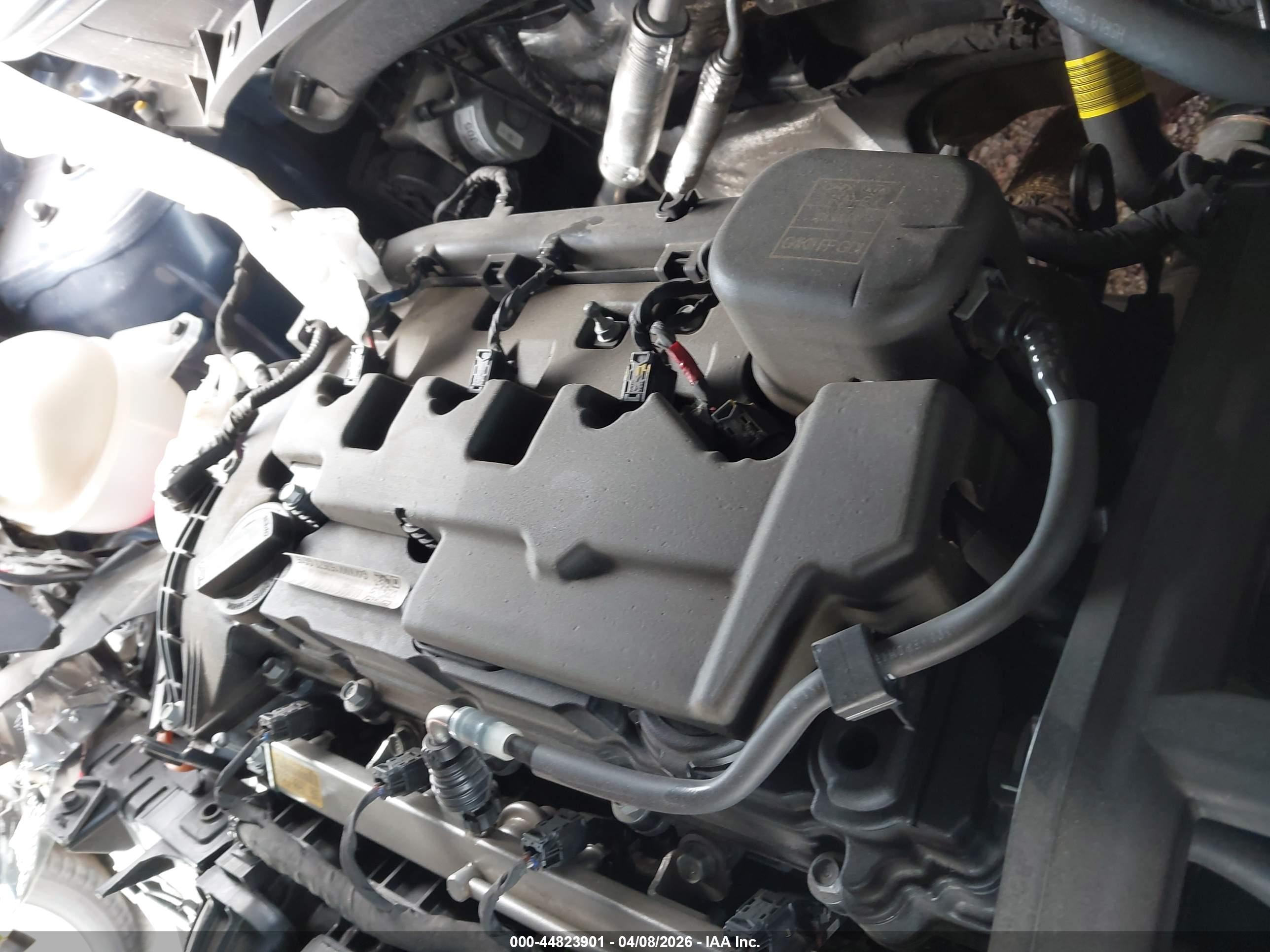 HYUNDAI TUCSON image 10