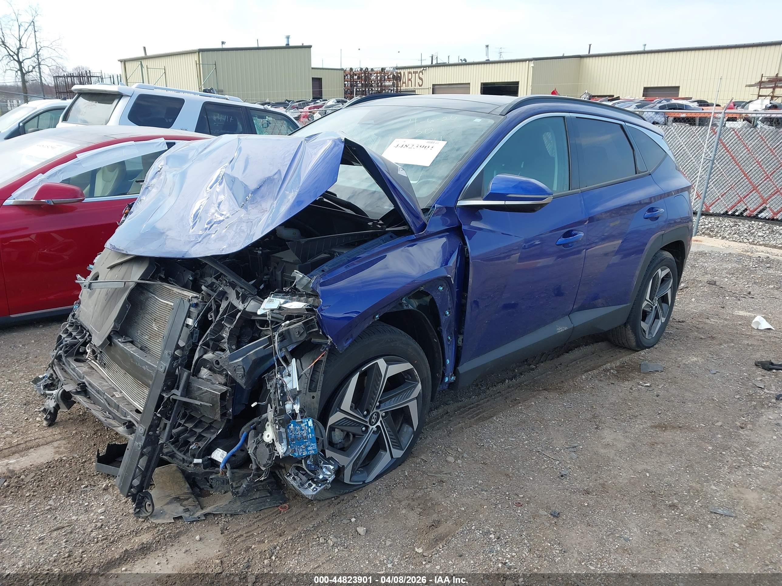 HYUNDAI TUCSON image 2