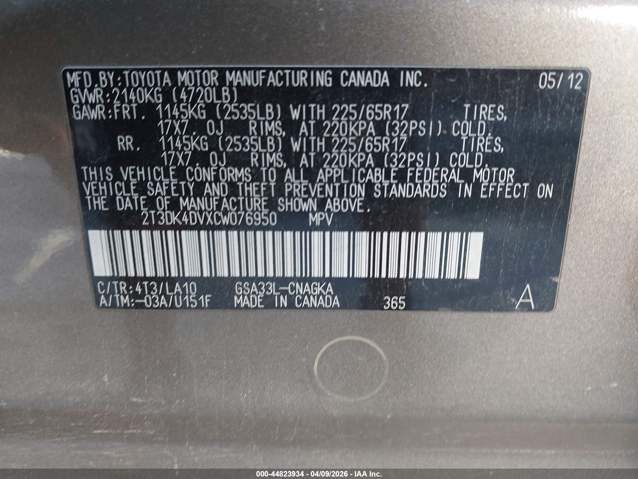 TOYOTA RAV4 image 9