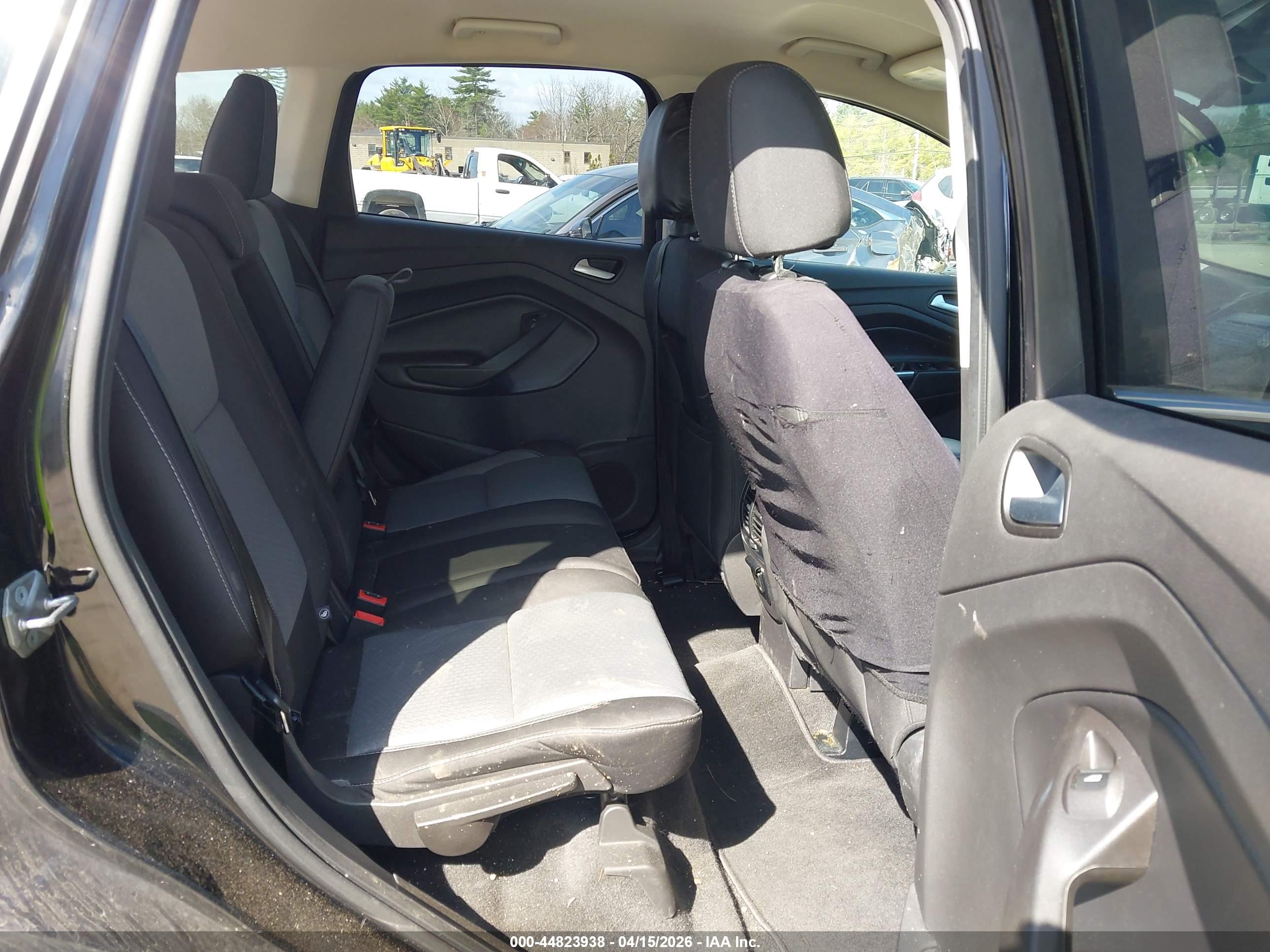 FORD ESCAPE image 8