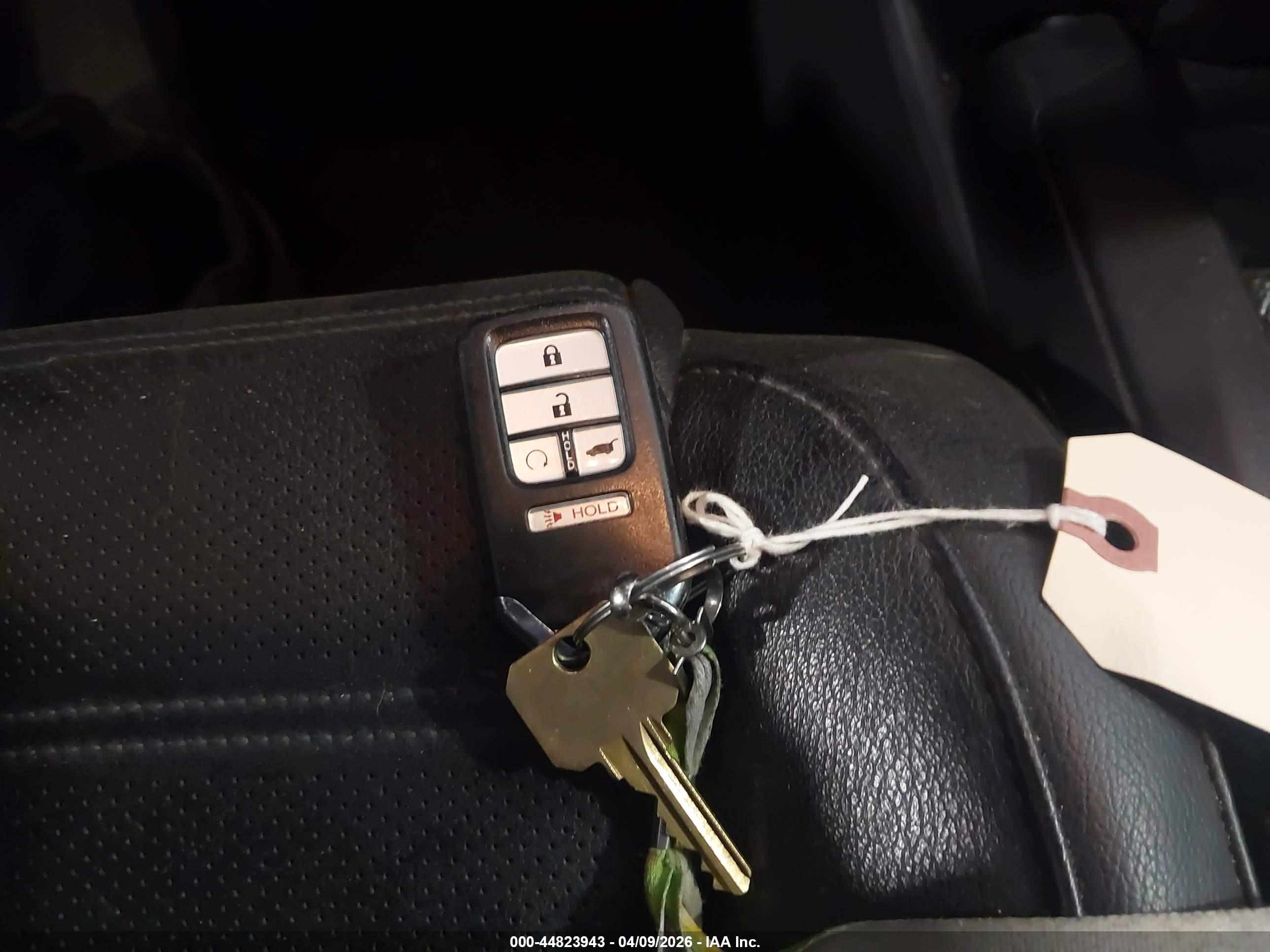 HONDA CR-V image 11