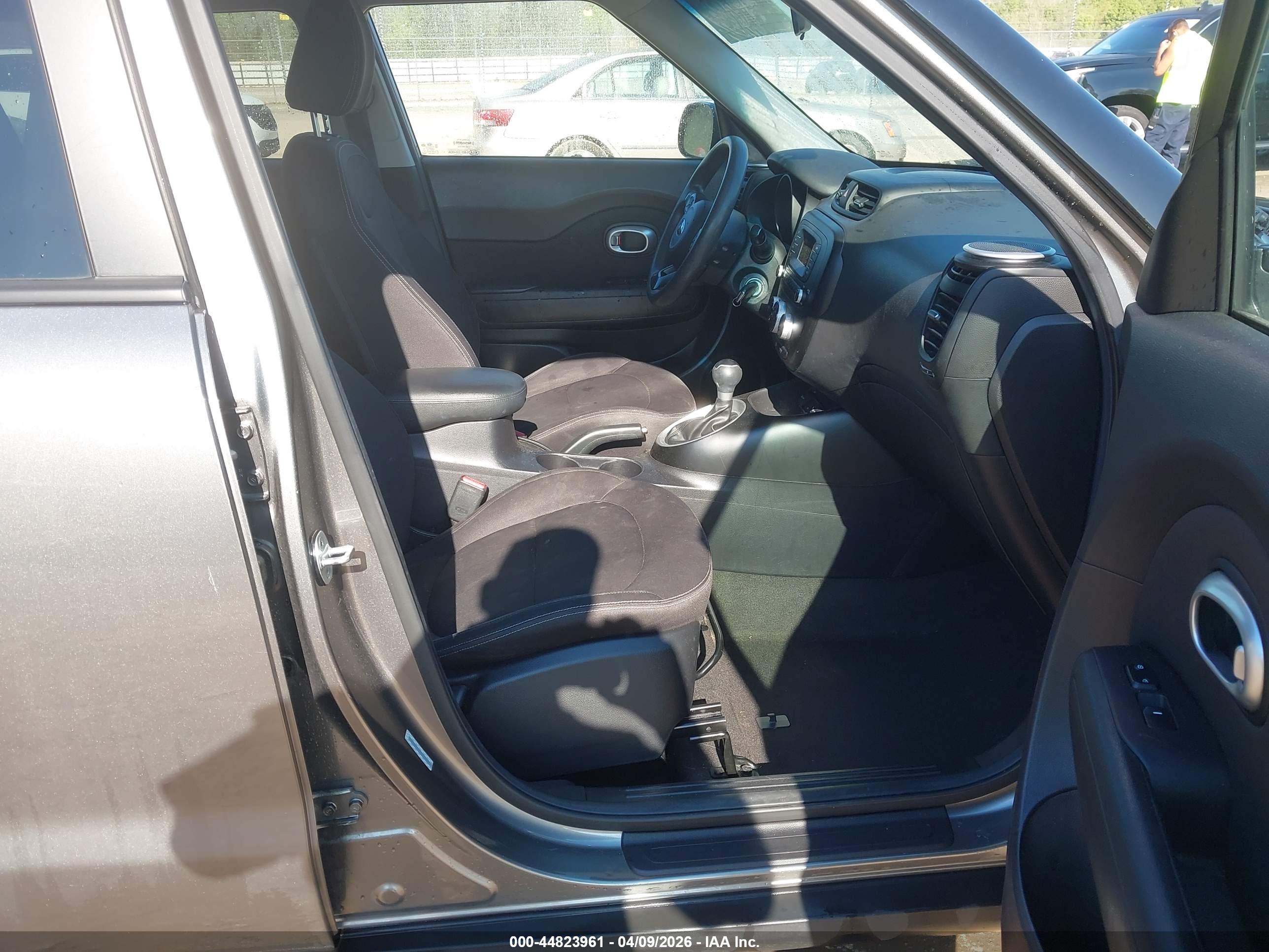KIA SOUL image 5