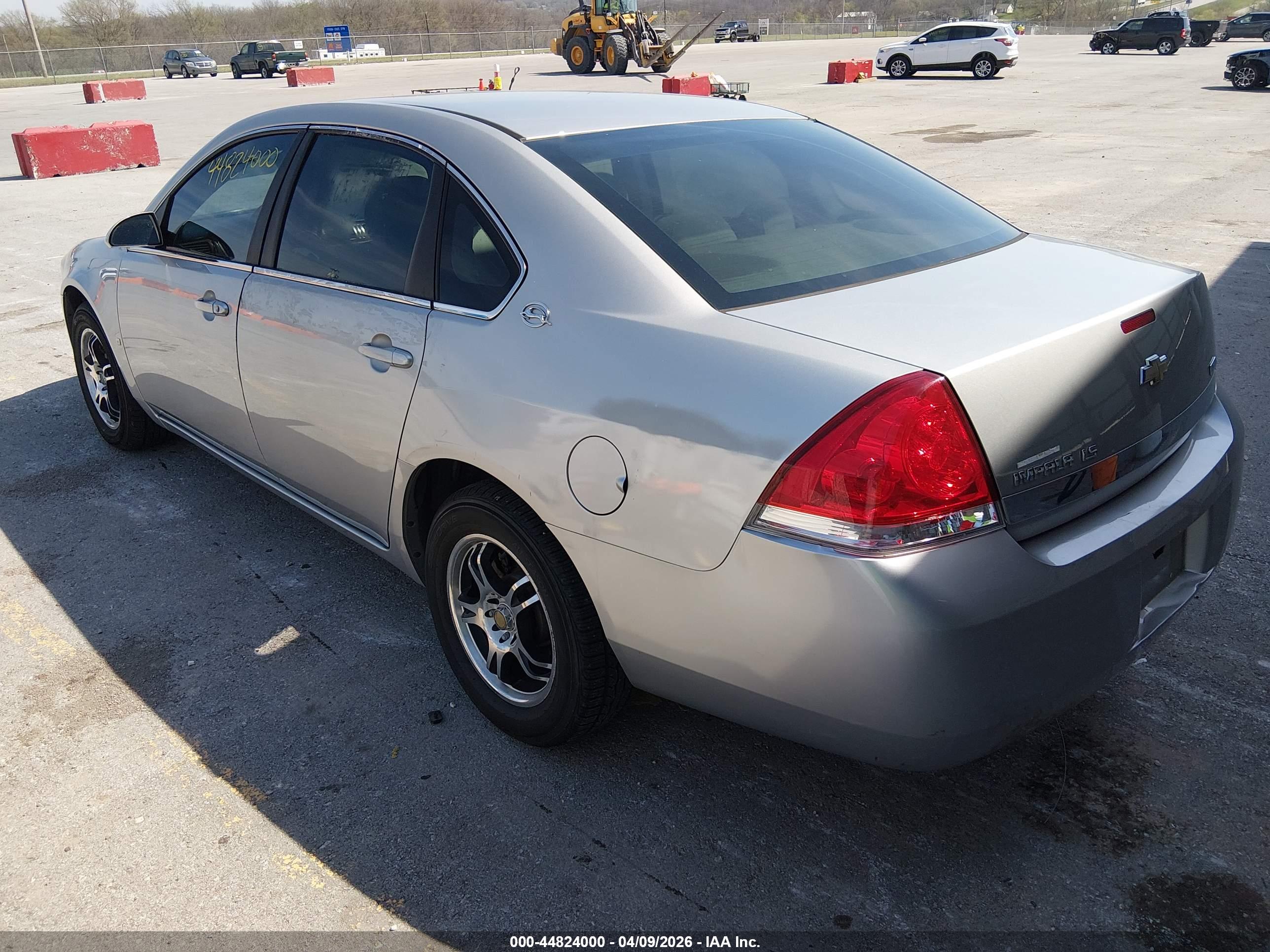 CHEVROLET IMPALA image 3