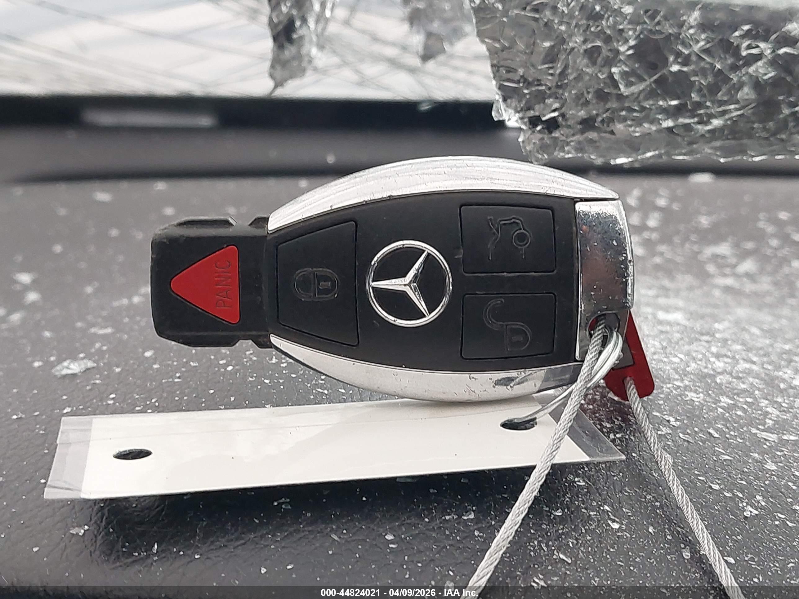 MERCEDES-BENZ CLA image 11