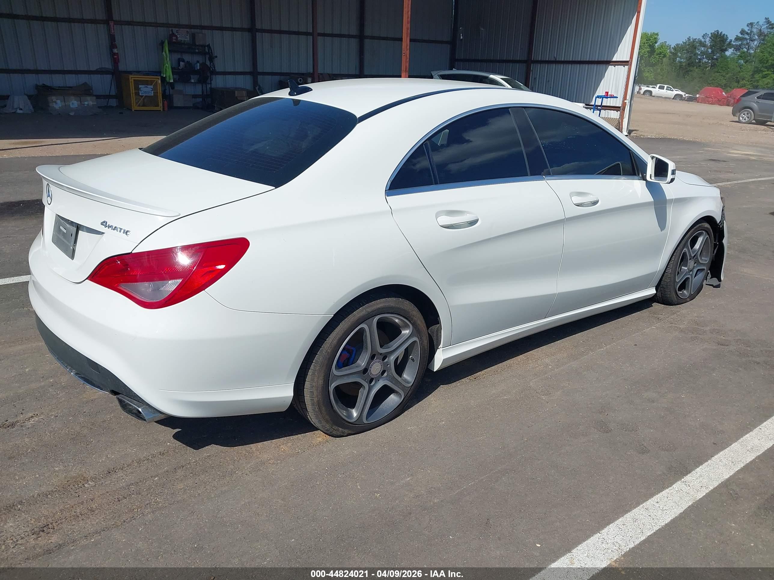MERCEDES-BENZ CLA image 4